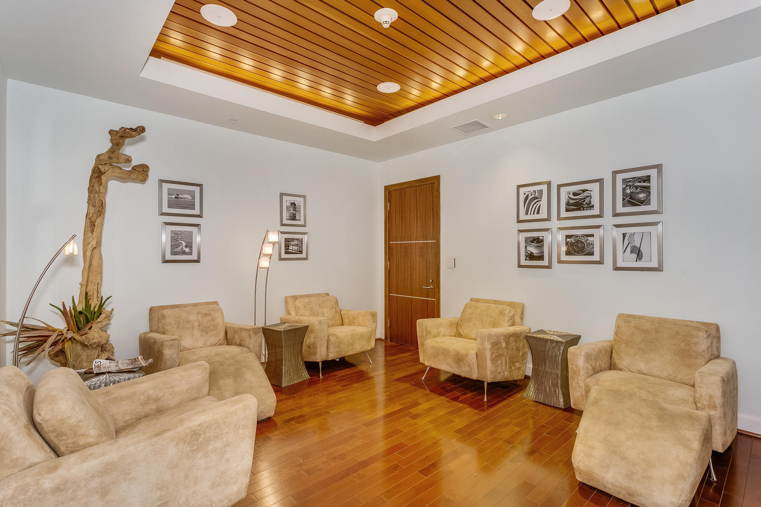 BEACH CLUB CONDO THE - Residential