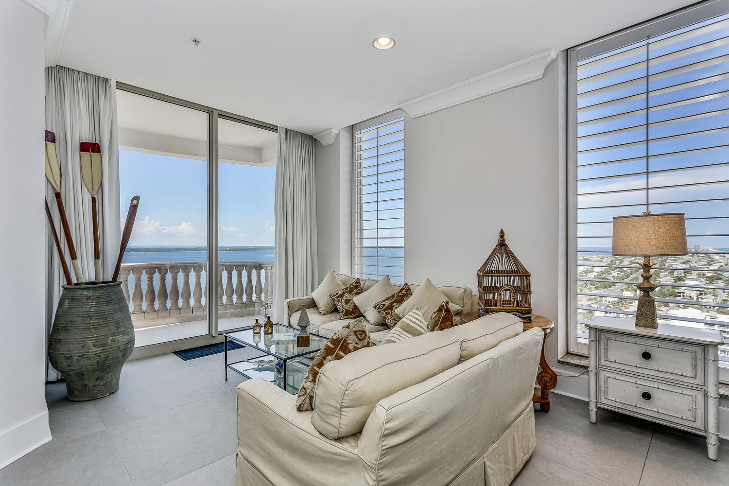 BEACH CLUB CONDO THE - Residential