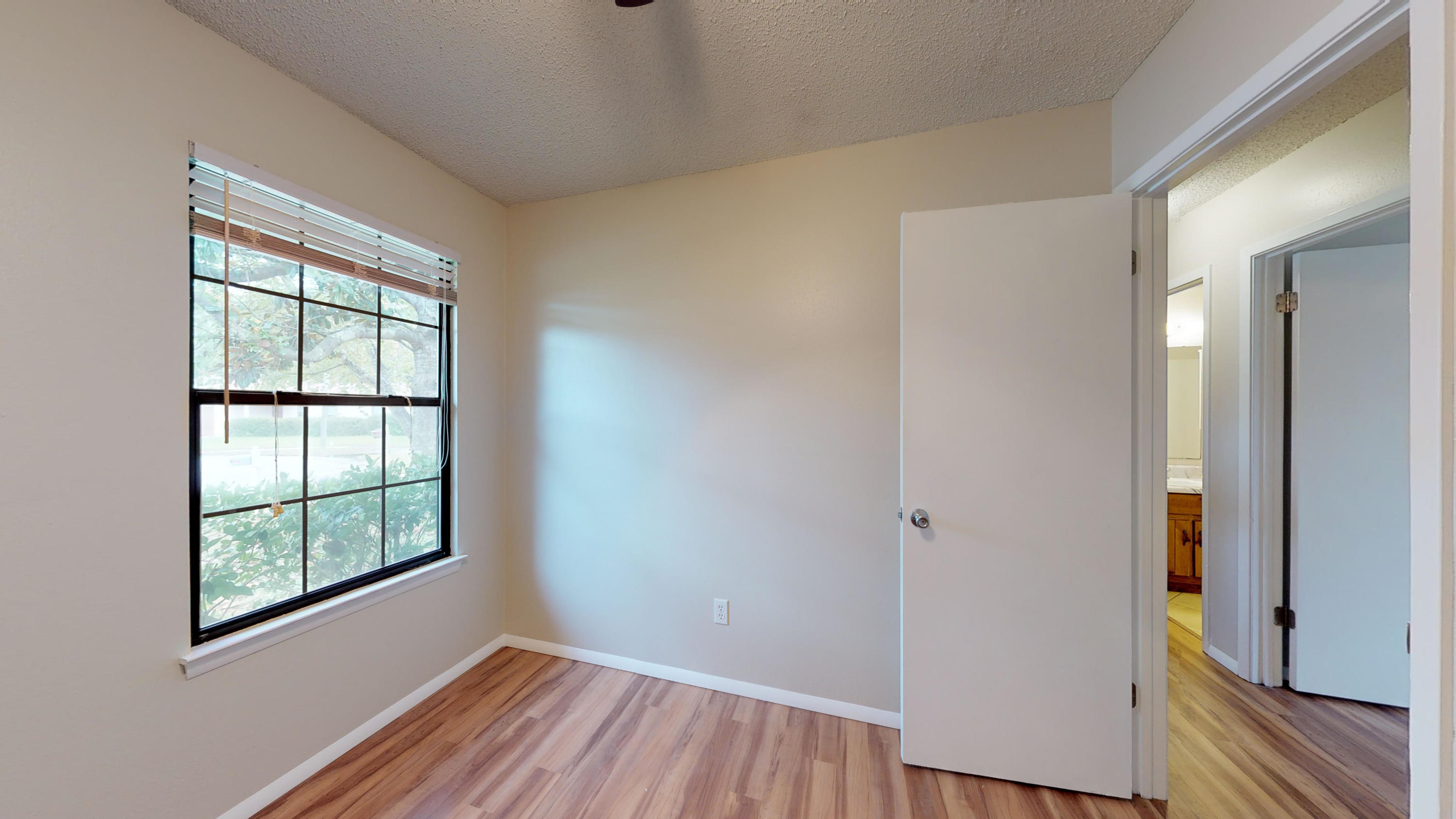 PINE MEADOWS - Residential