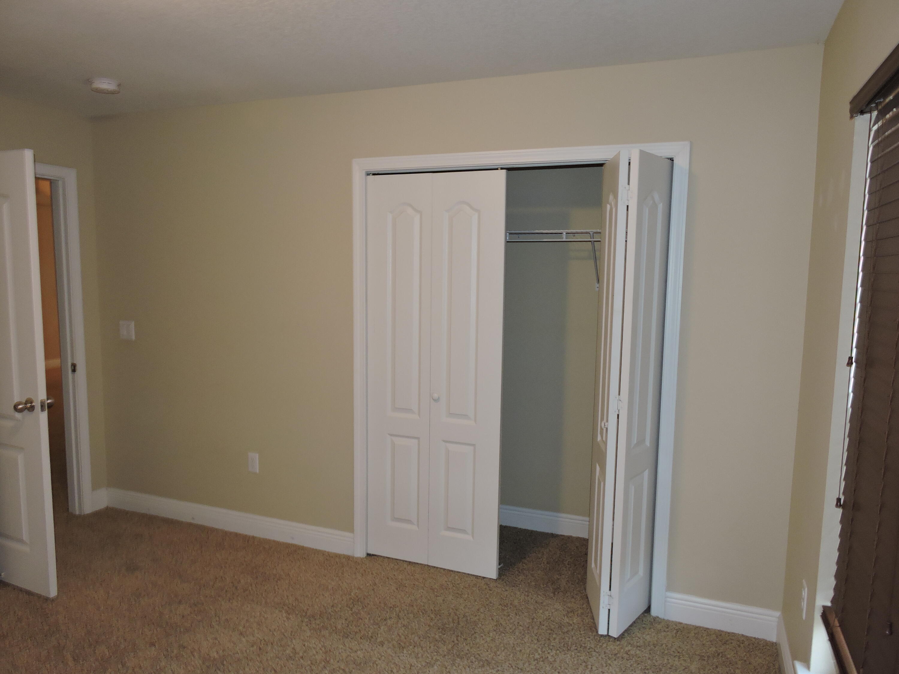 DUGGAN POND ESTATES - Residential Lease