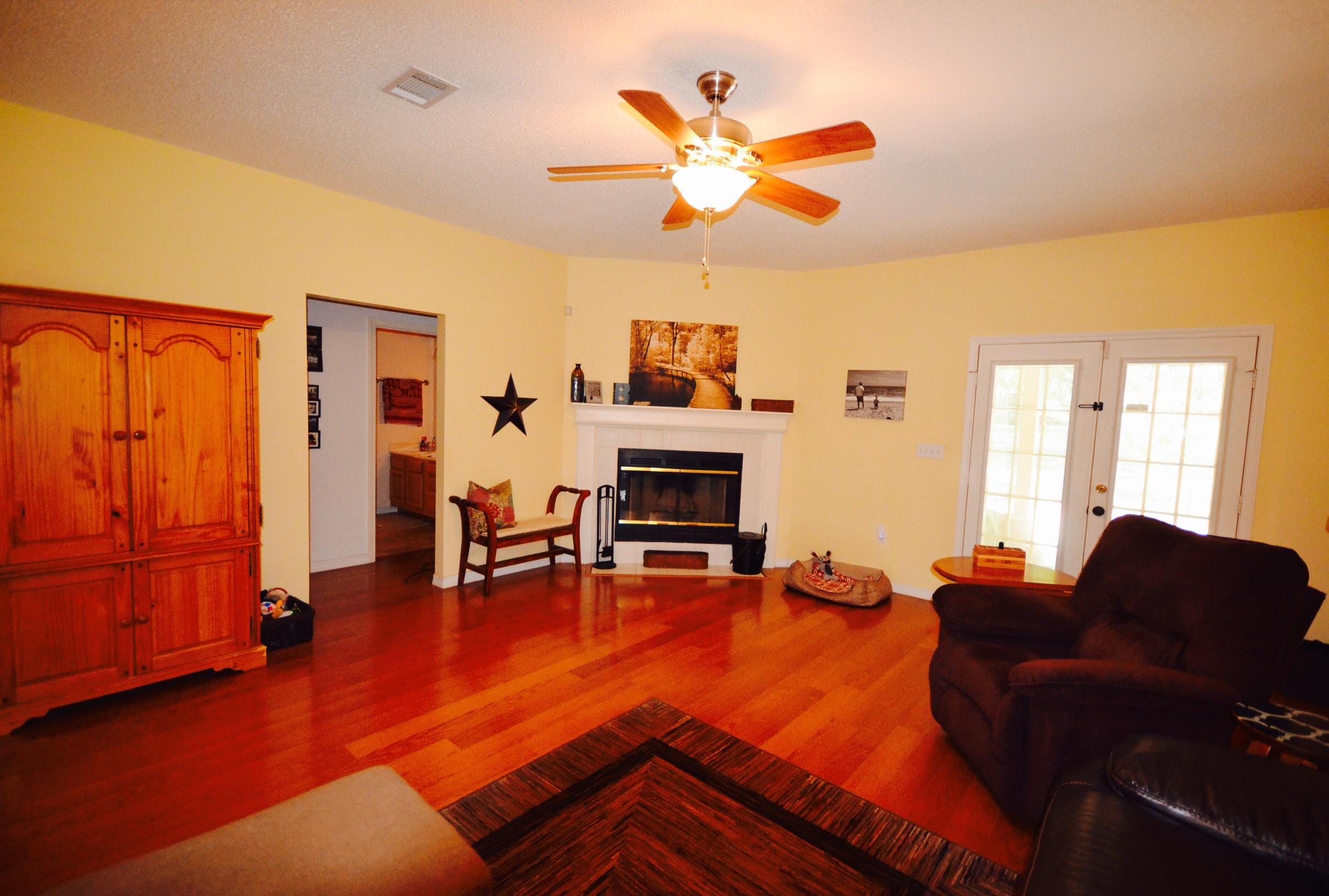 KENNEDY LAKES 1ST ADDN - Residential