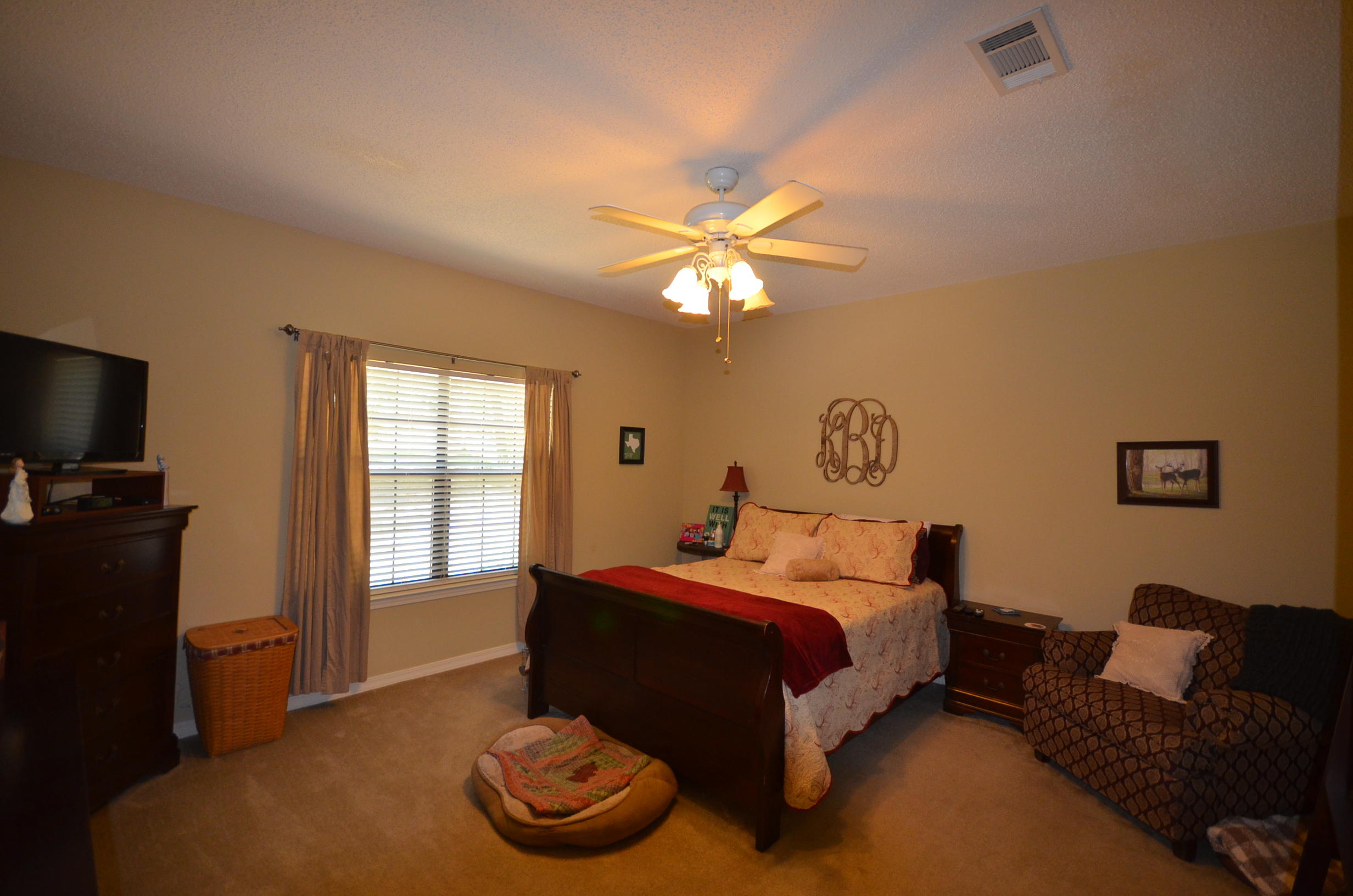 KENNEDY LAKES 1ST ADDN - Residential