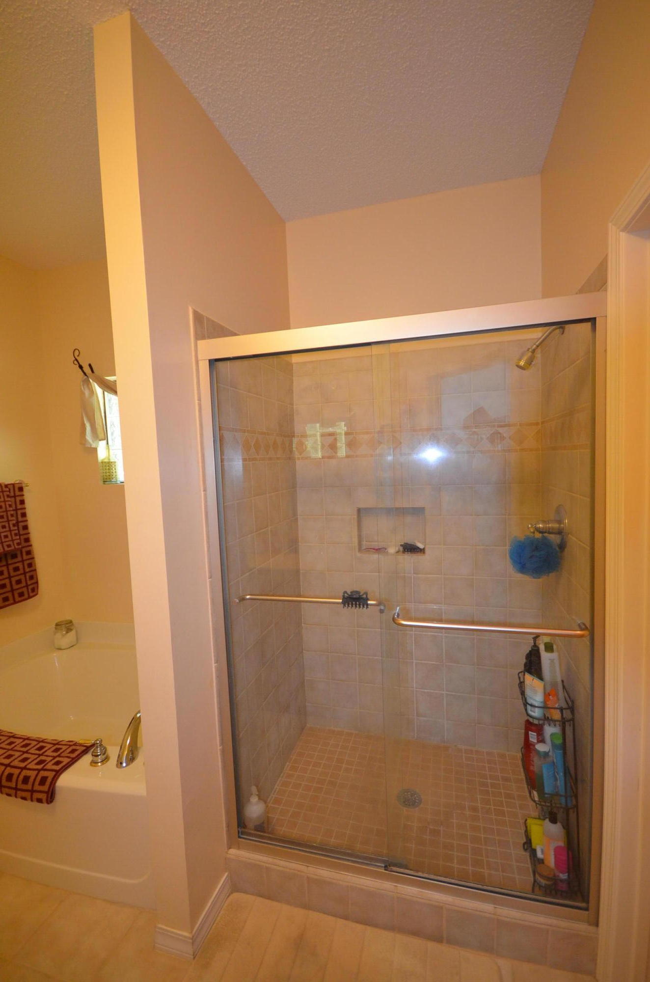 KENNEDY LAKES 1ST ADDN - Residential