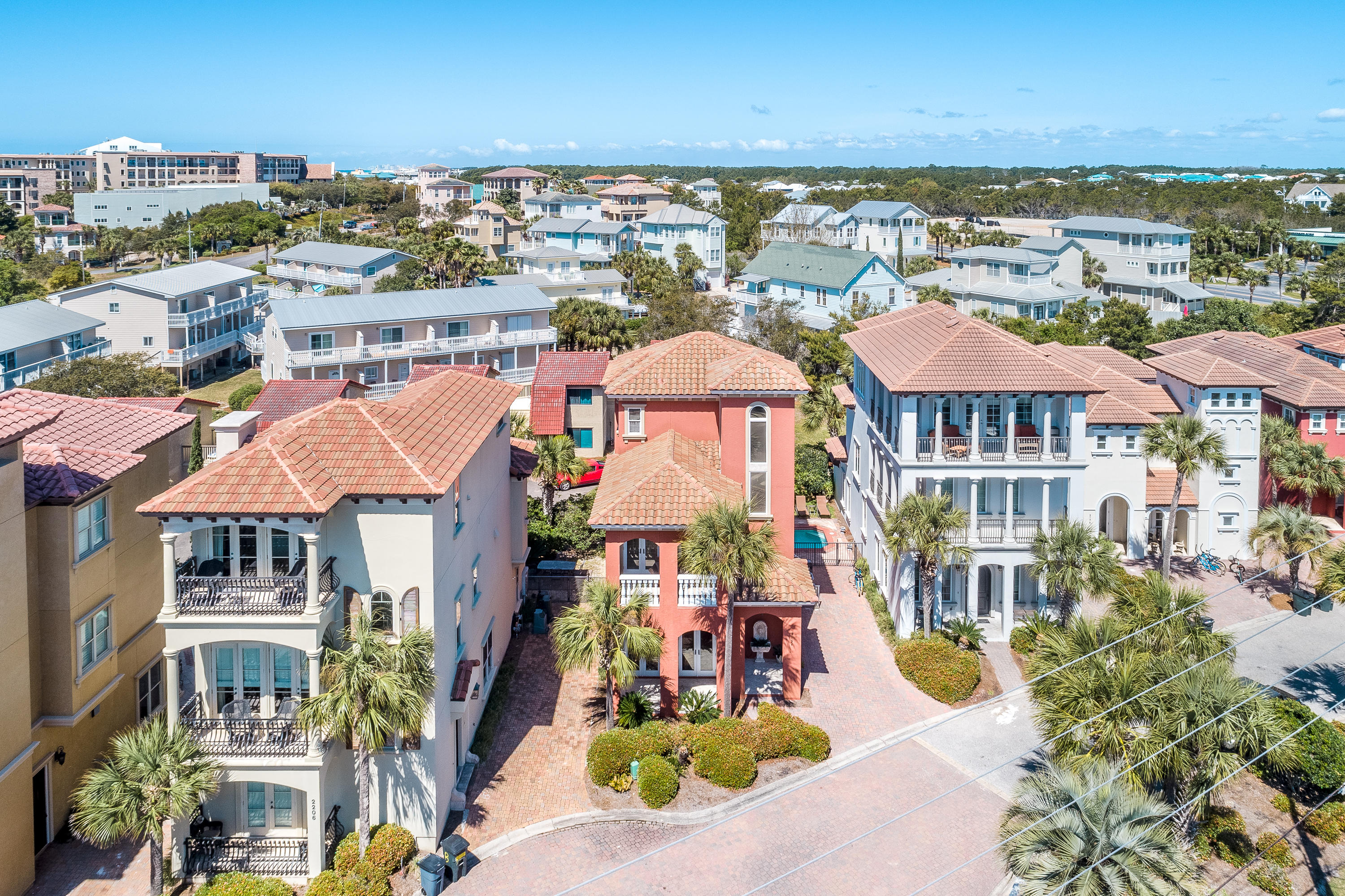 PALMEIRA VILLAS - Residential