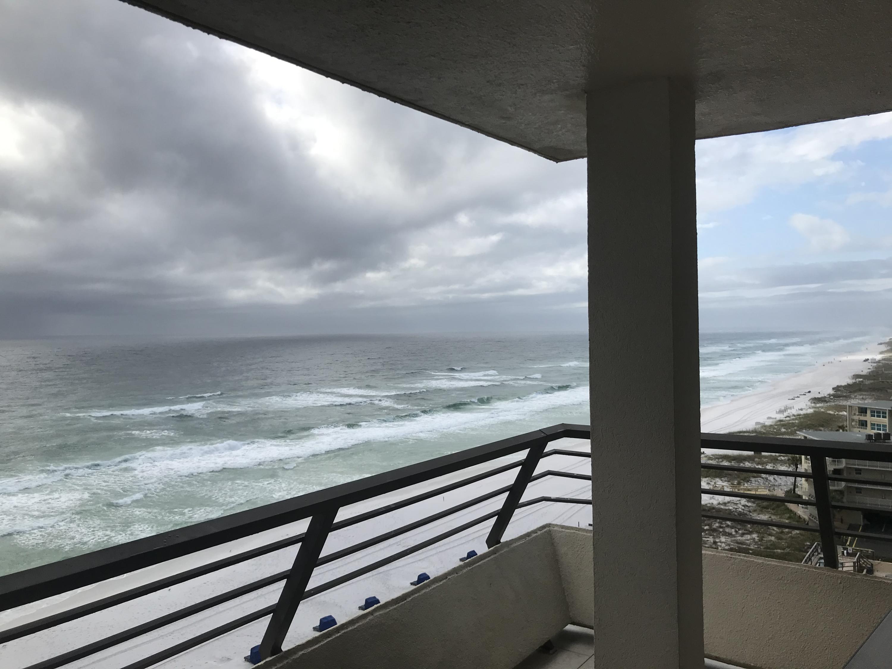 EMERALD TOWERS CONDO - Residential