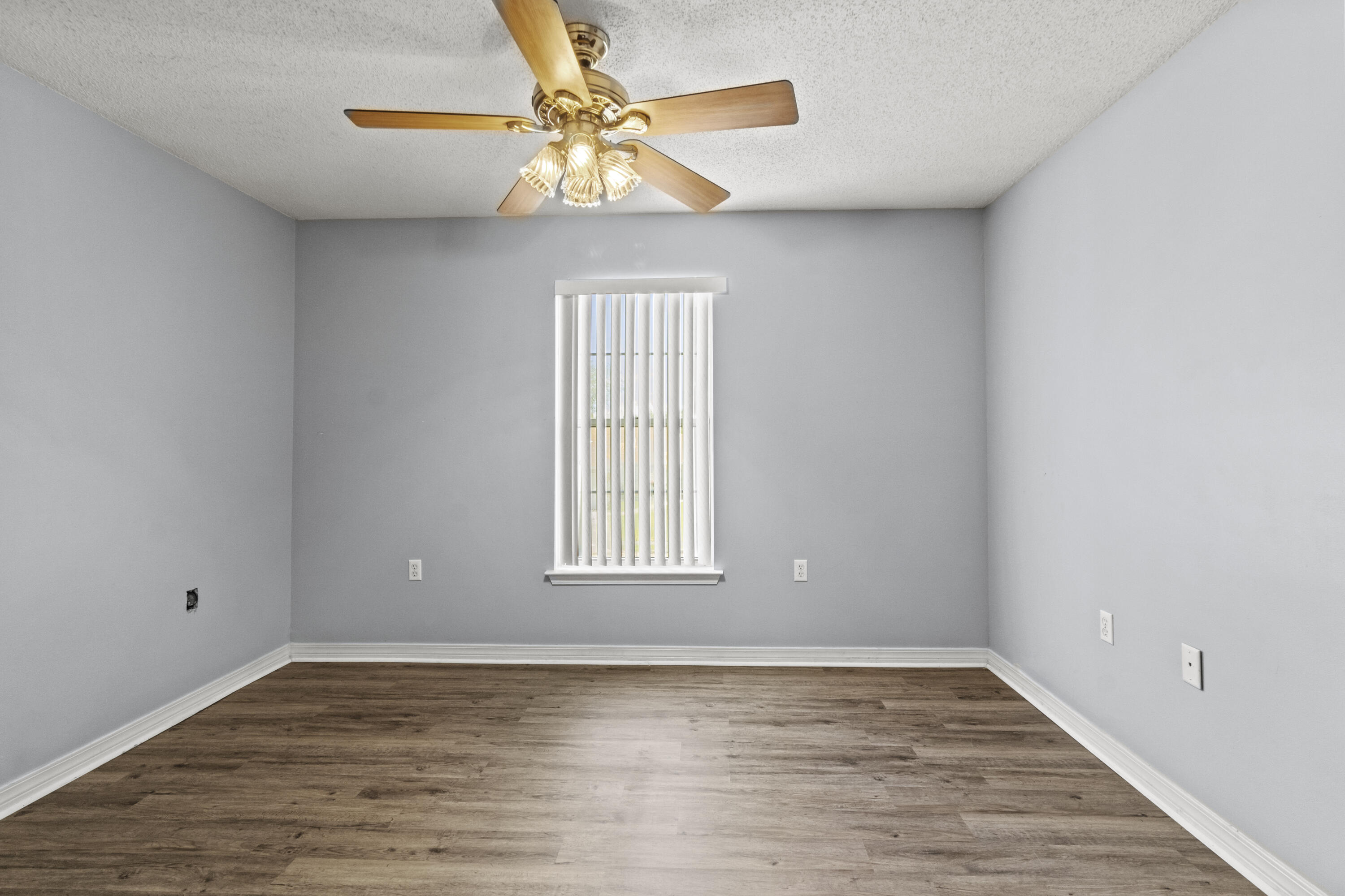 OAK PARK ESTATES - Residential