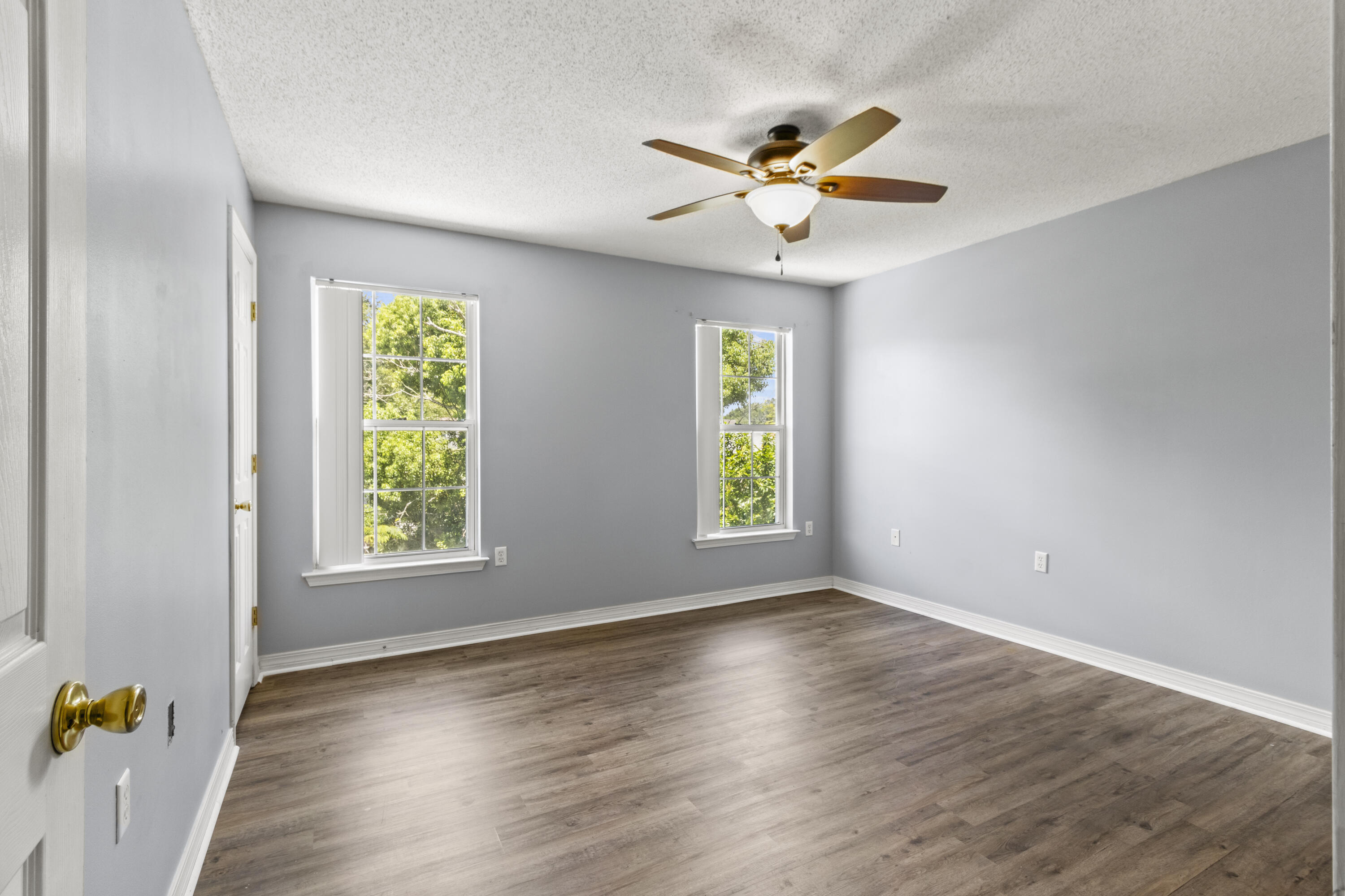 OAK PARK ESTATES - Residential