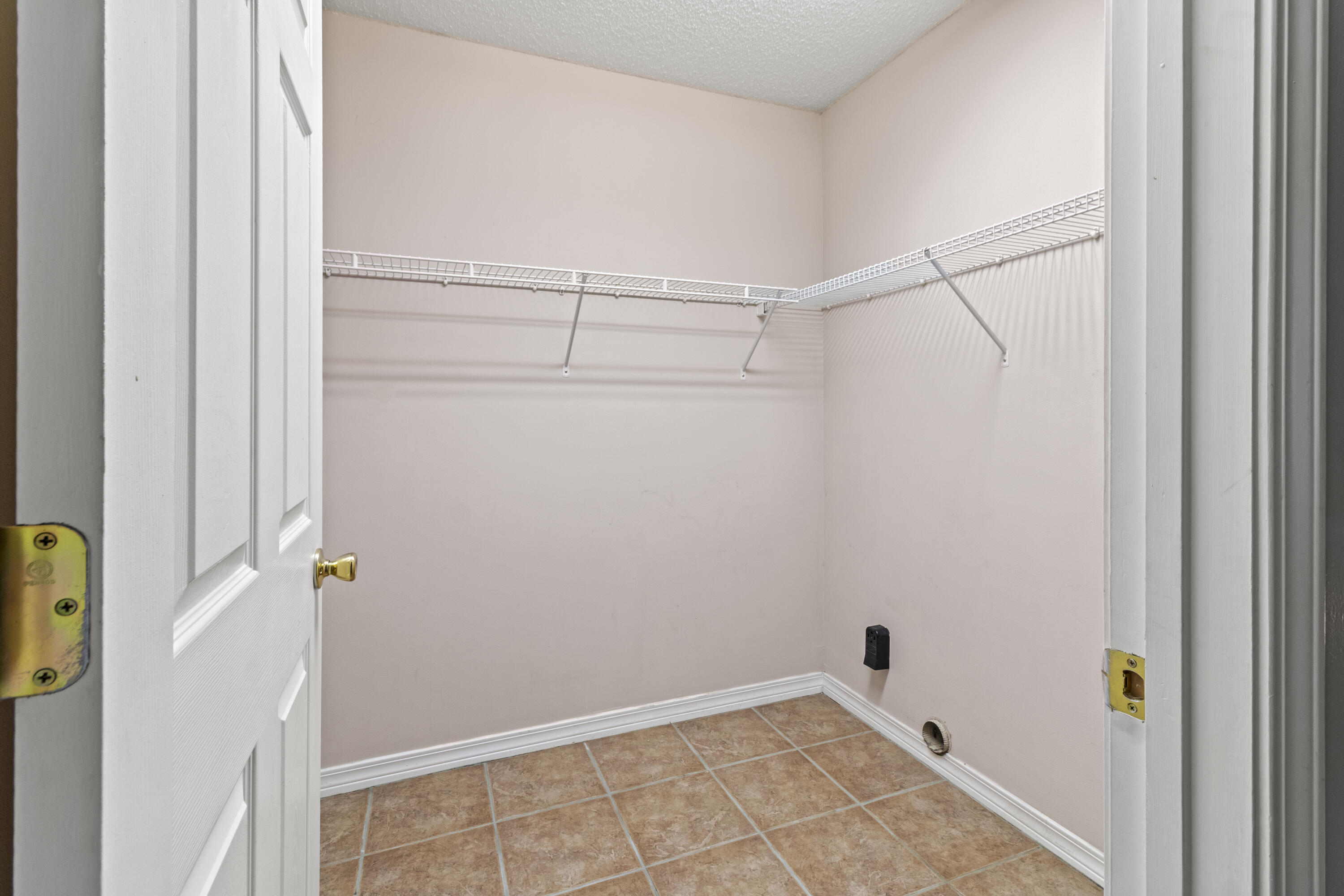 OAK PARK ESTATES - Residential