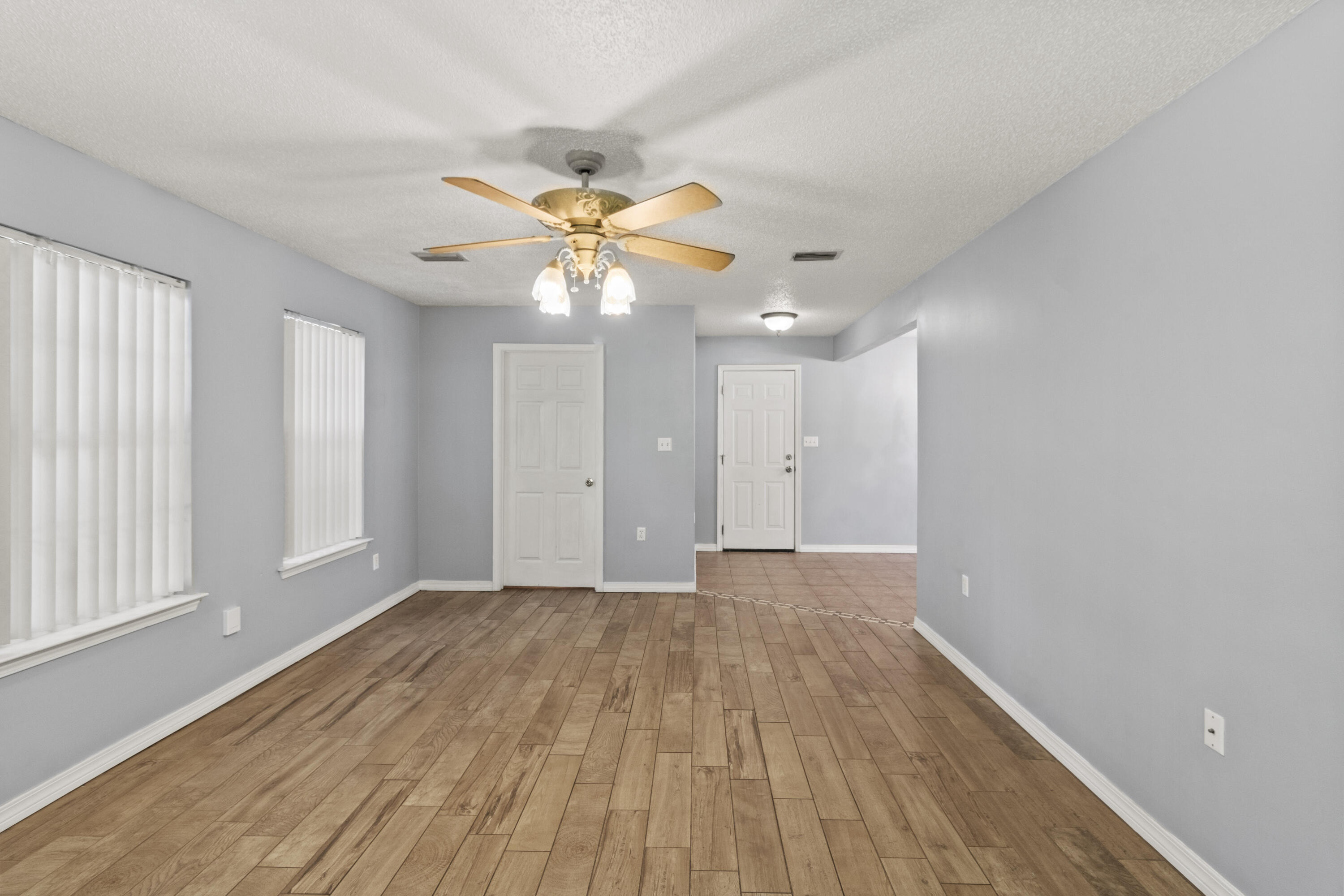 OAK PARK ESTATES - Residential