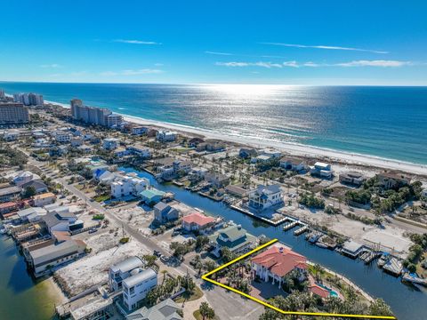 A home in Destin