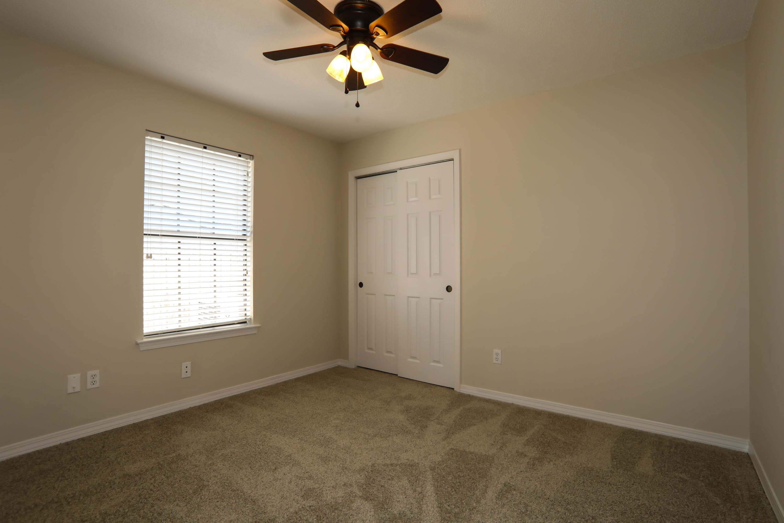 RUSHLIN PARK S/D PH 2 - Residential