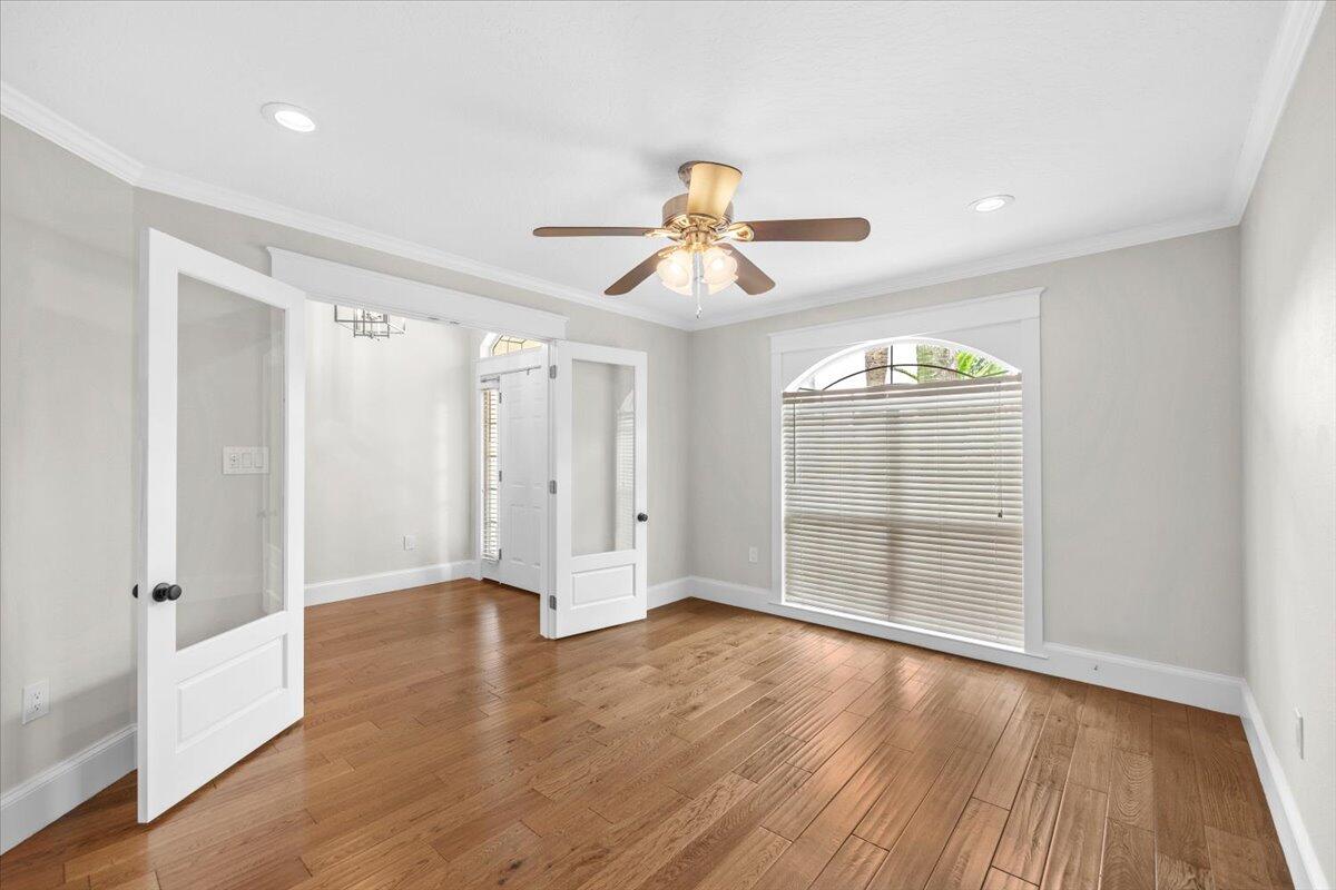 HOLLEY BY THE SEA - Residential