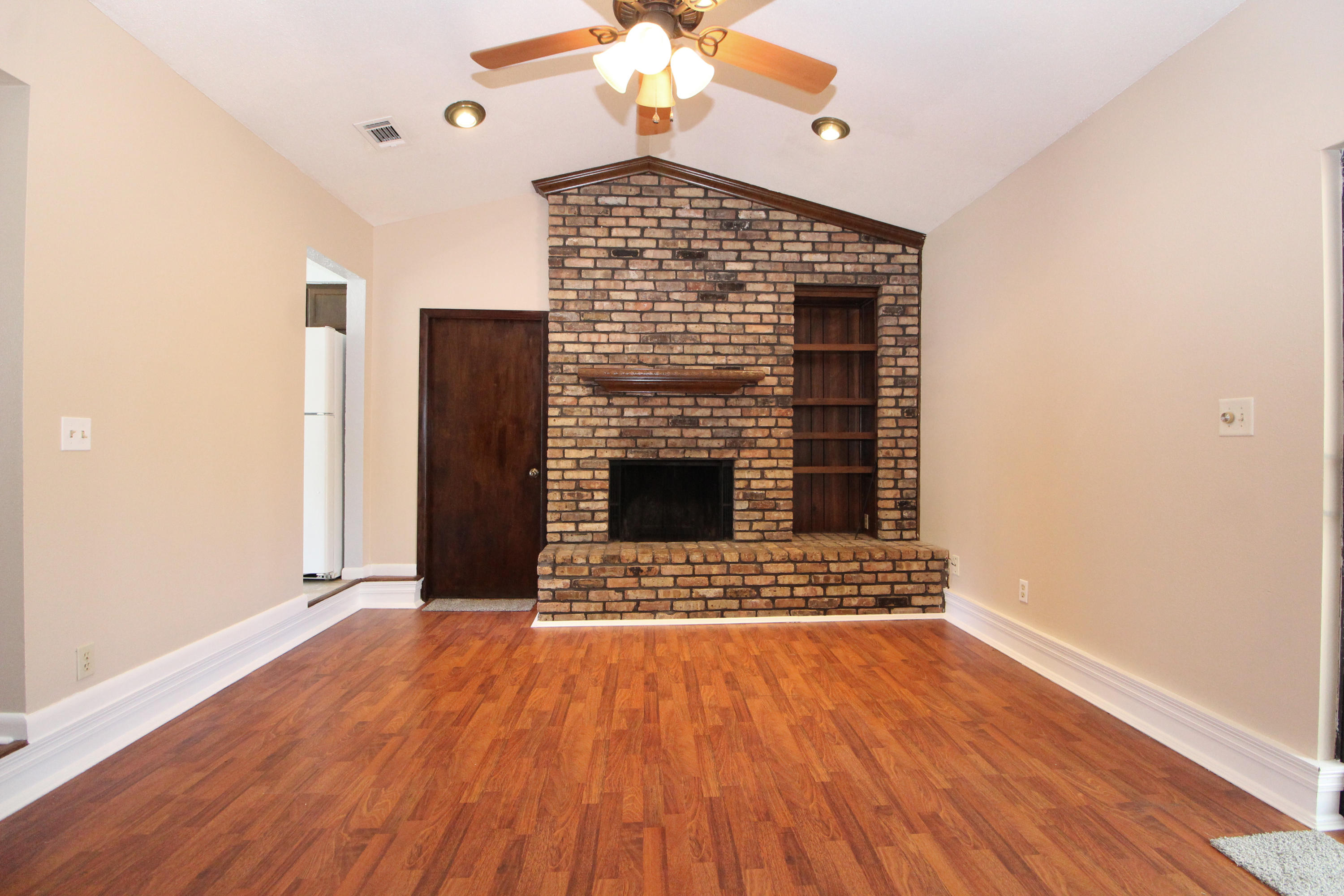 PINE MEADOWS - Residential