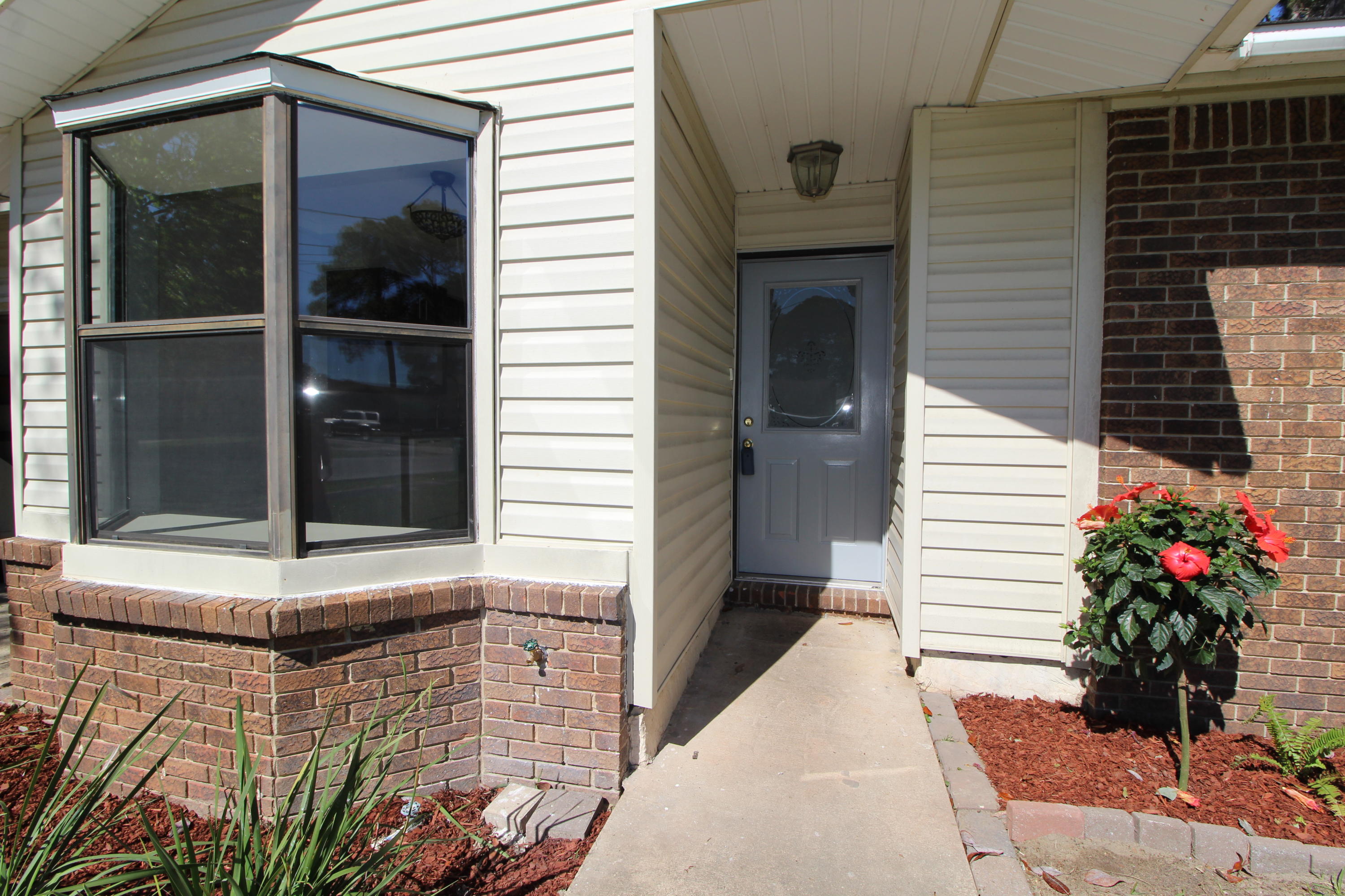 PINE MEADOWS - Residential