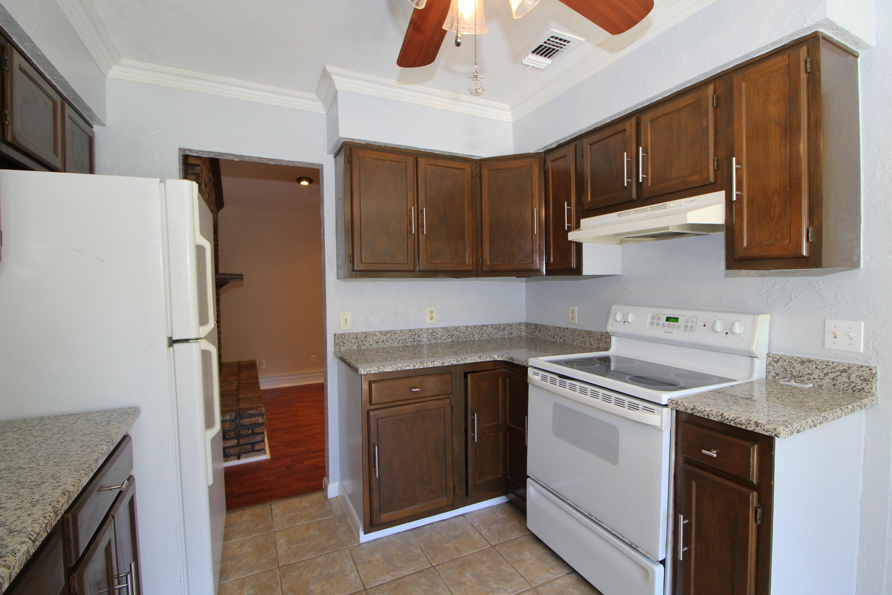 PINE MEADOWS - Residential