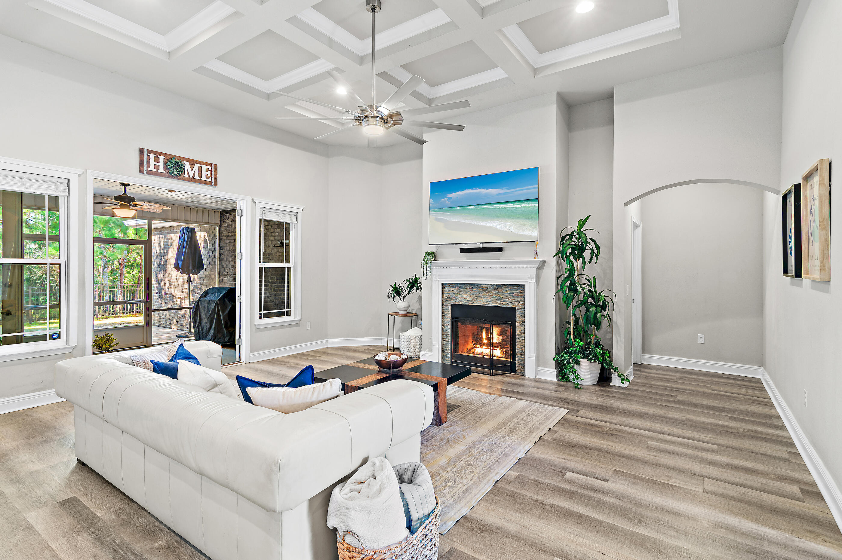 HAMMOCK BAY - Residential