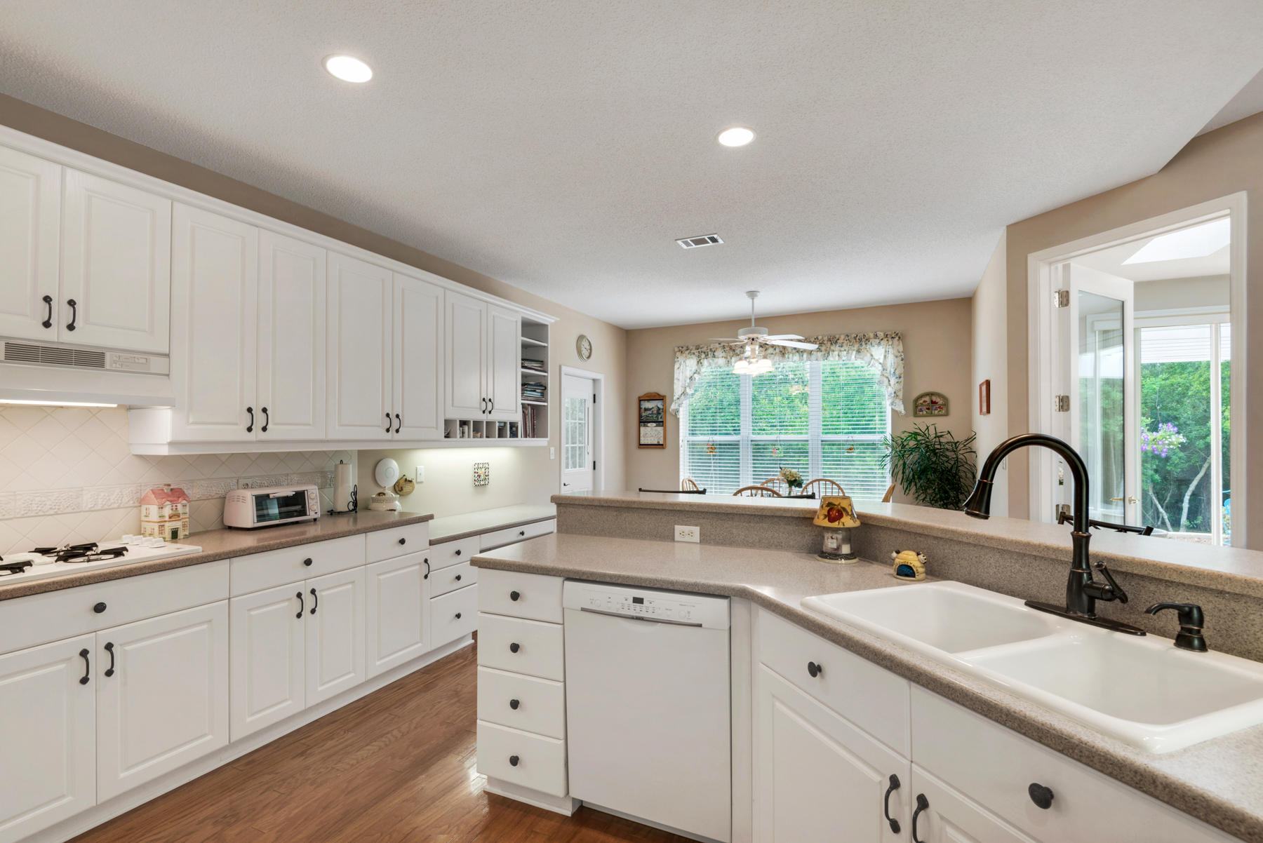 SOUTHWIND PH 5 - Residential