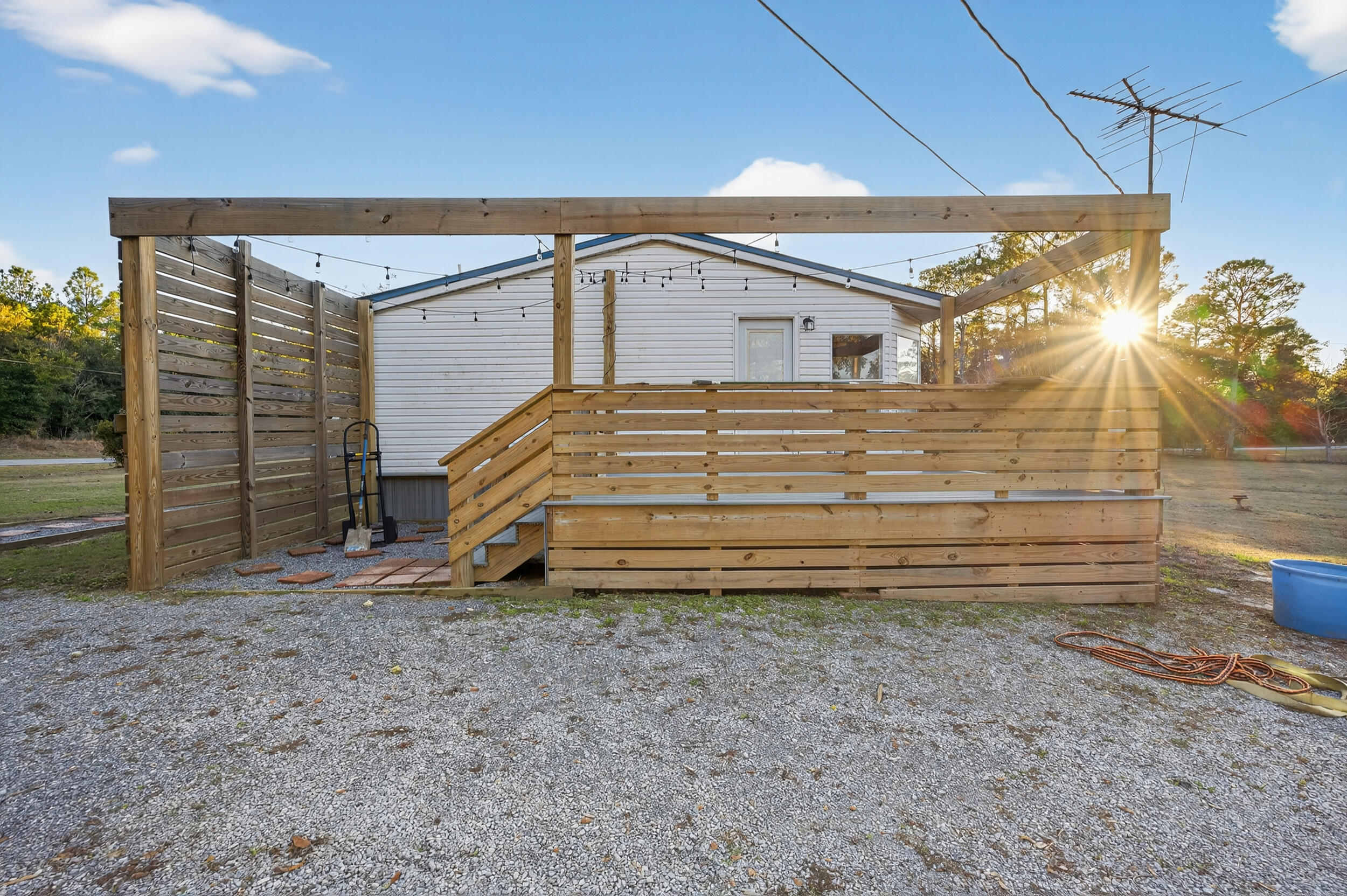 Kings Lake Road - Residential