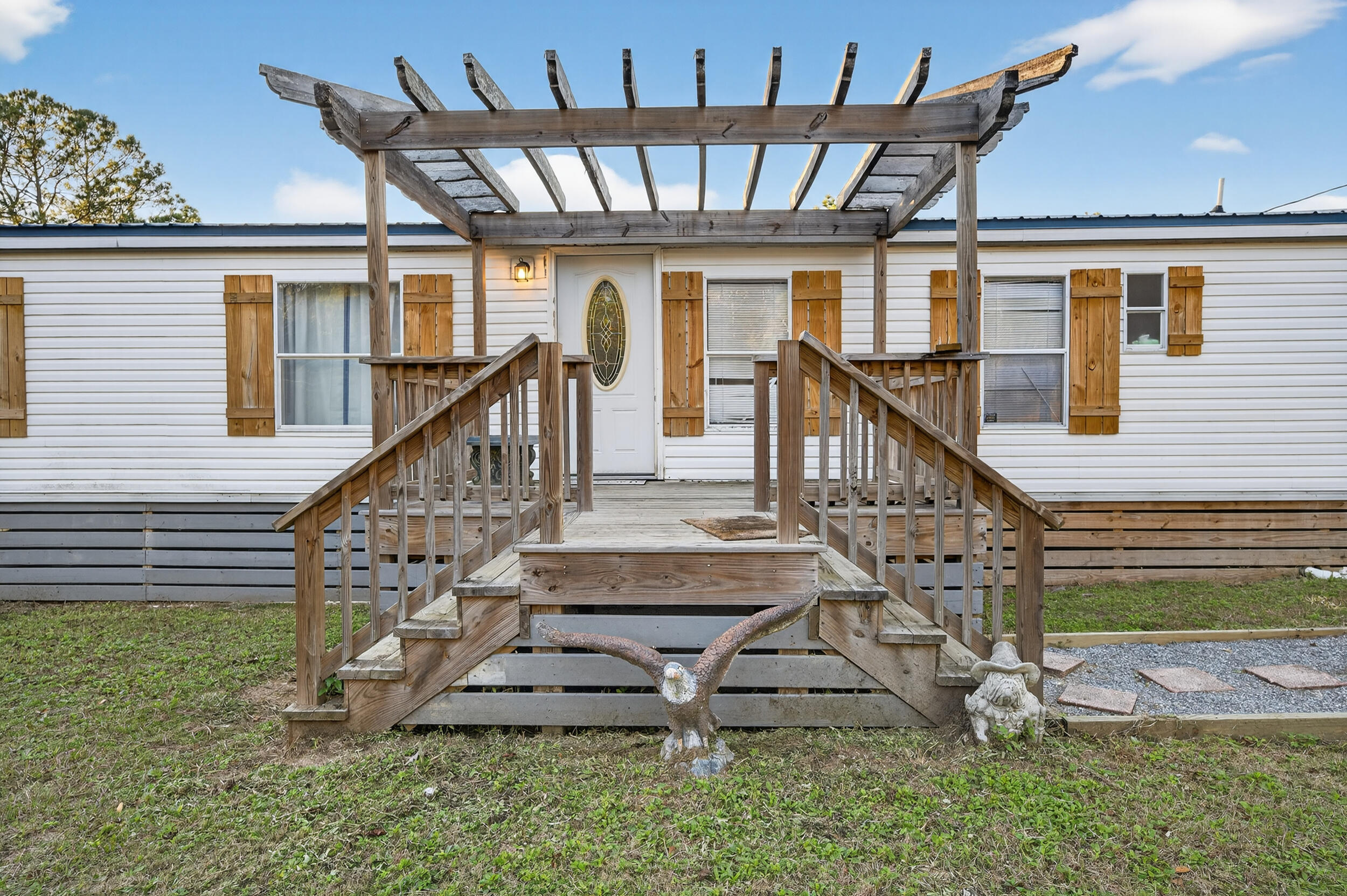 Kings Lake Road - Residential