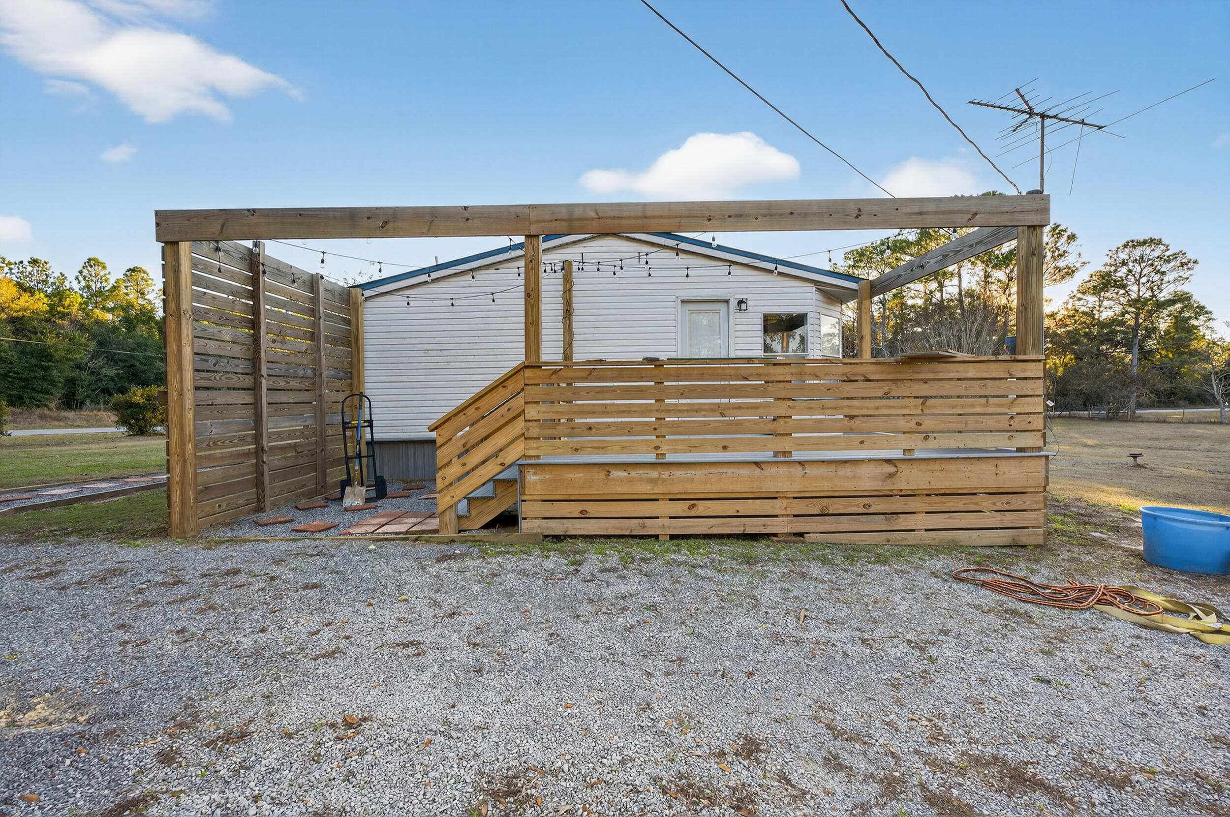 Kings Lake Road - Residential