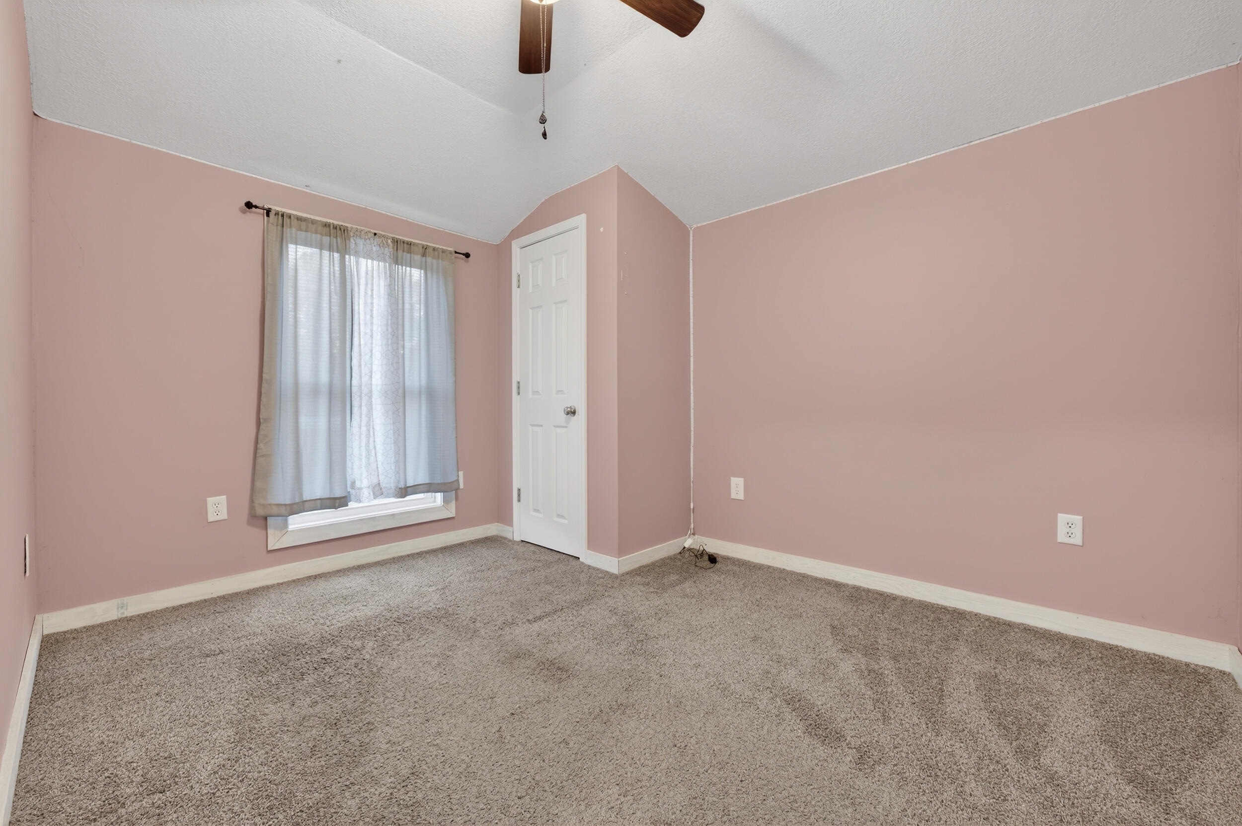 Kings Lake Road - Residential