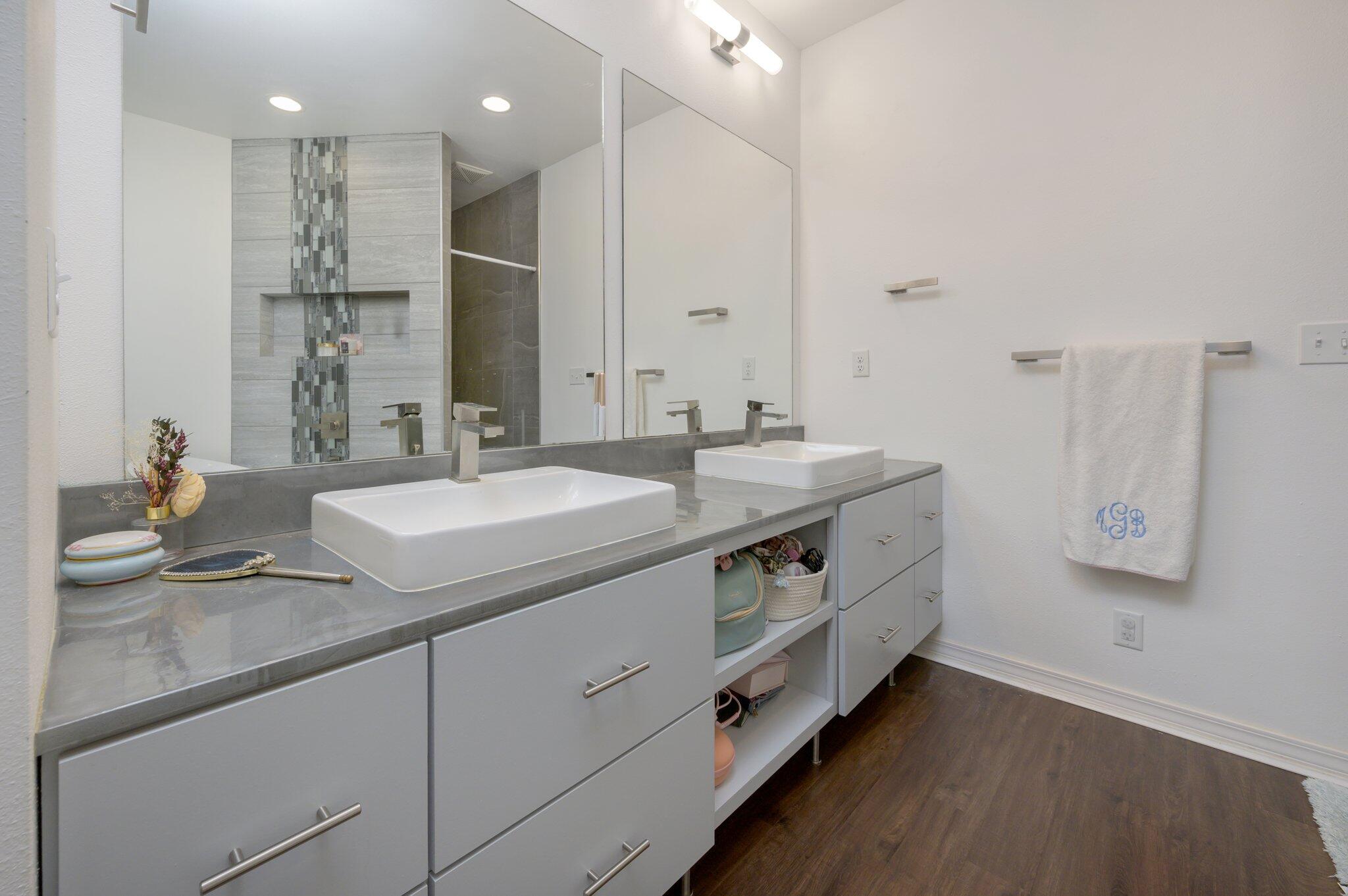 NORTH RIDGE CREEK S/D - Residential