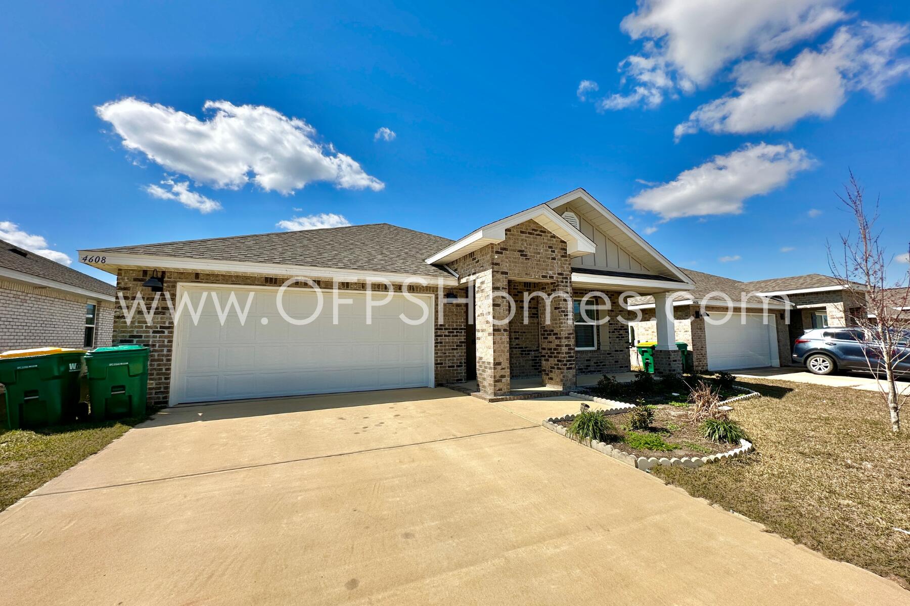 Welcome to this stunning 4-bedroom, 2-bathroom home in the highly sought-after Redstone Commons community! Offering over 1,800 square feet of living space, this home features an open floor plan, a two-car garage, and modern finishes throughout.Enjoy the fantastic neighborhood amenities, including a community pool and a children's playground, perfect for family fun and relaxation. Located in the heart of Crestview, this home is just minutes from shopping, dining, and entertainment. Situated directly behind Crestview Hospital, it also provides quick access to Highway 85, making commutes to Eglin Air Force Base and surrounding areas a breeze.Don't miss out on this exceptional rental opportunity--schedule a tour today!NO smoking. 600 minimum FICO credit score required. 600 minimum FICO credit score required in addition to meeting rental criteria. Pets allowed upon approval with a non-refundable pet fee and with a Petscreening.com report. This property is a part of a Homeowners Association and tenants will be required to adhere to certain rules and restrictions.
** Fees Required once an application is approved include, but may not be limited to: Security Deposit, Non-Refundable Fees (cleaning and rekey), $20 Certified Mail Fee, and Pet Fees (when applicable). ***