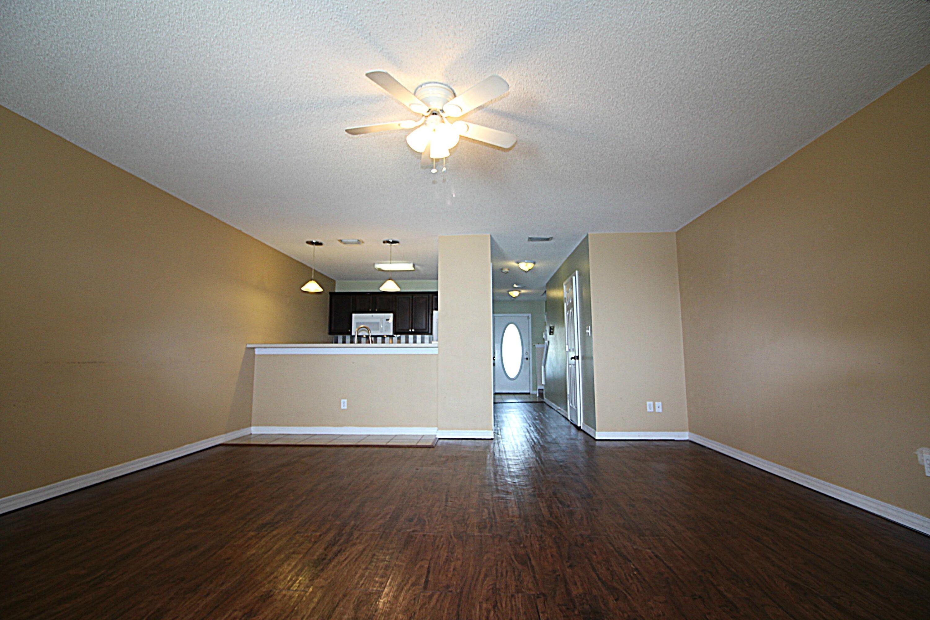 Houston Manor - Residential