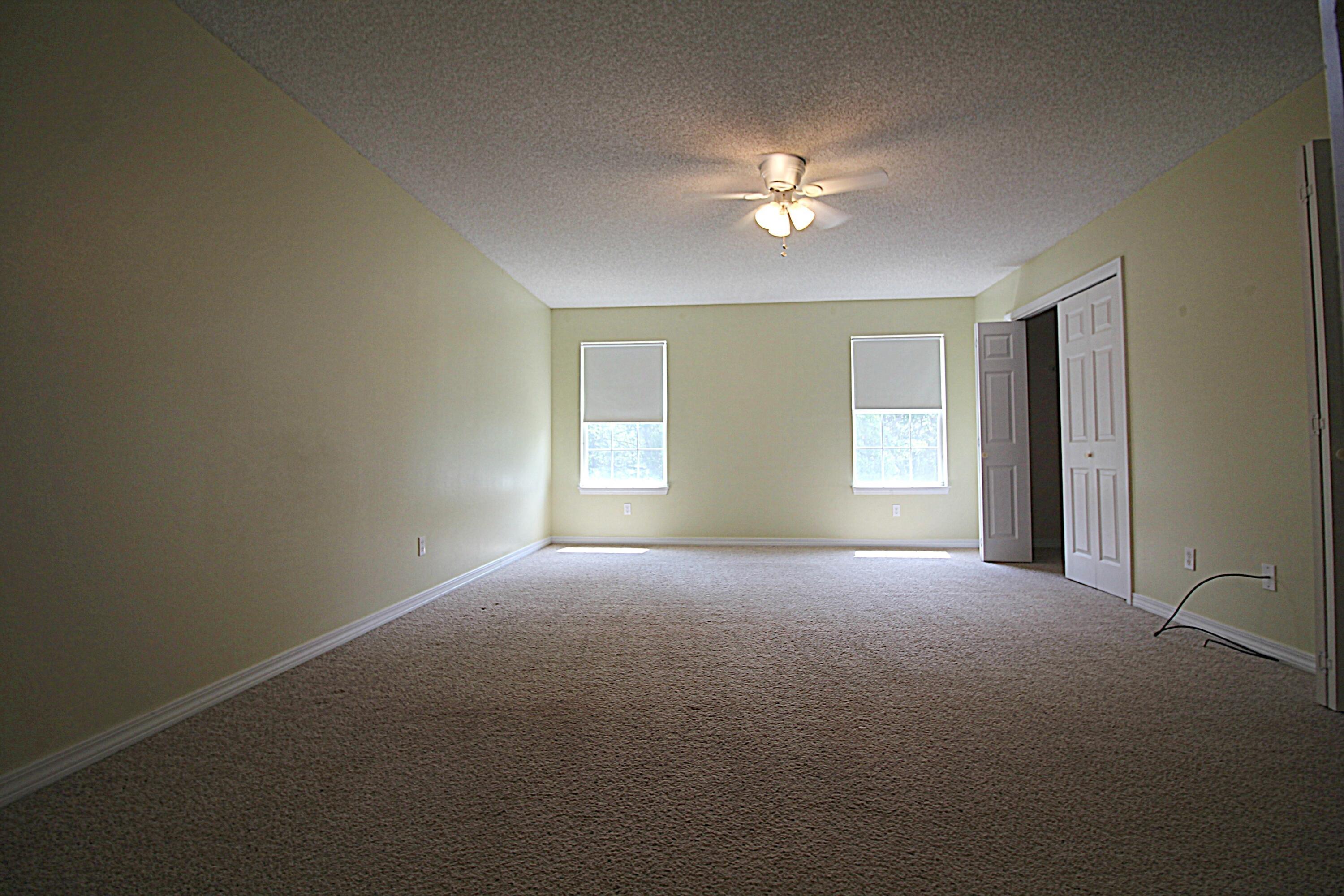 Houston Manor - Residential