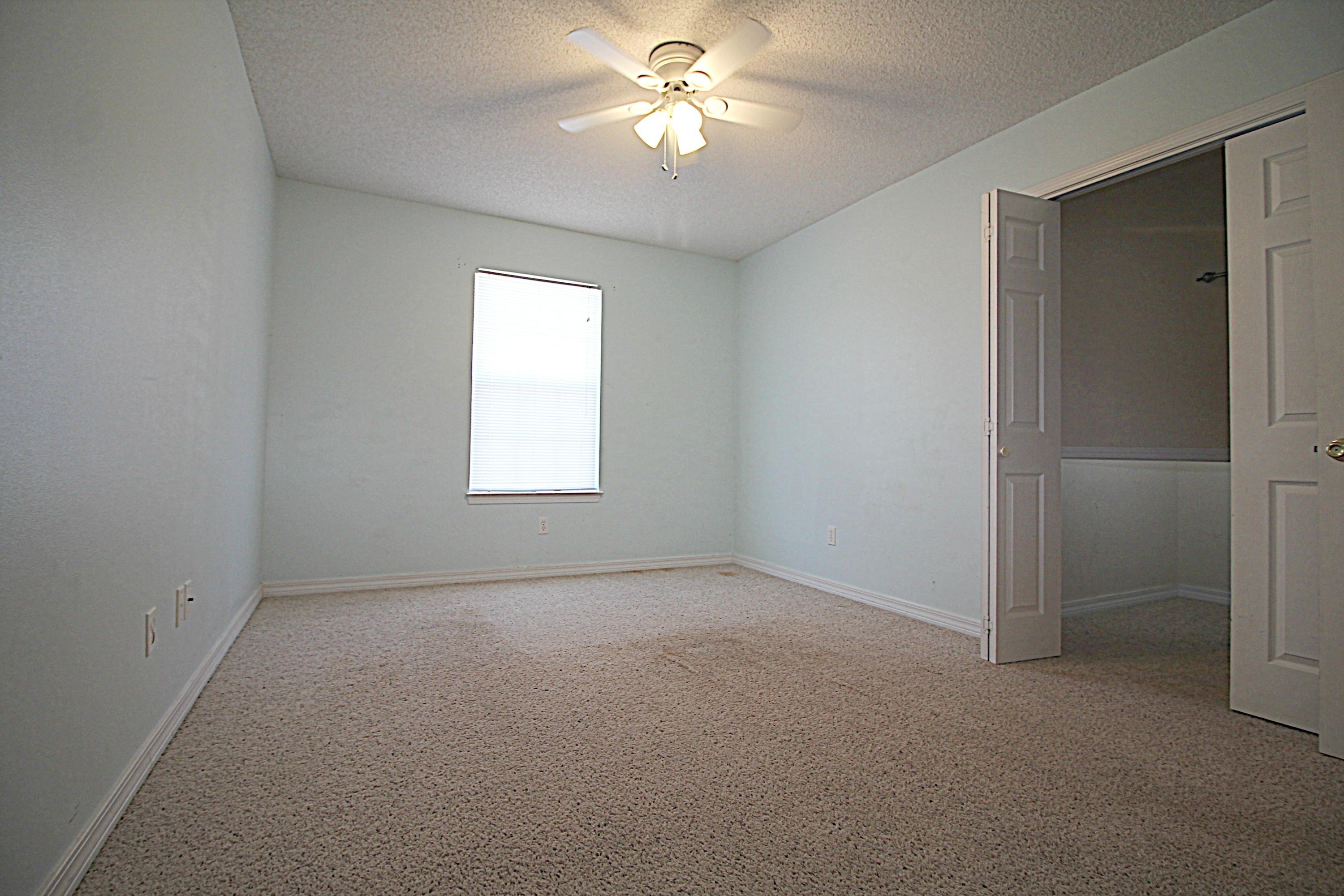 Houston Manor - Residential