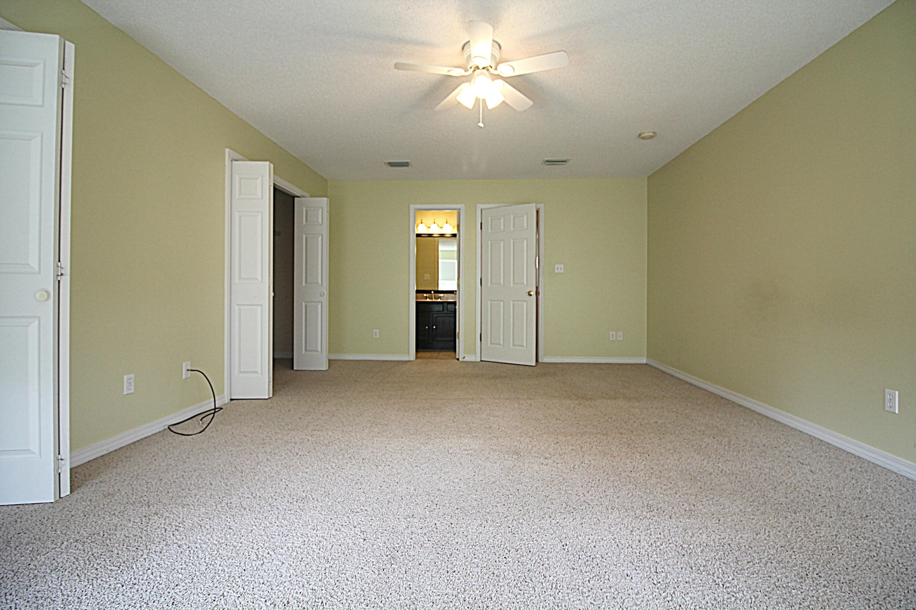 Houston Manor - Residential