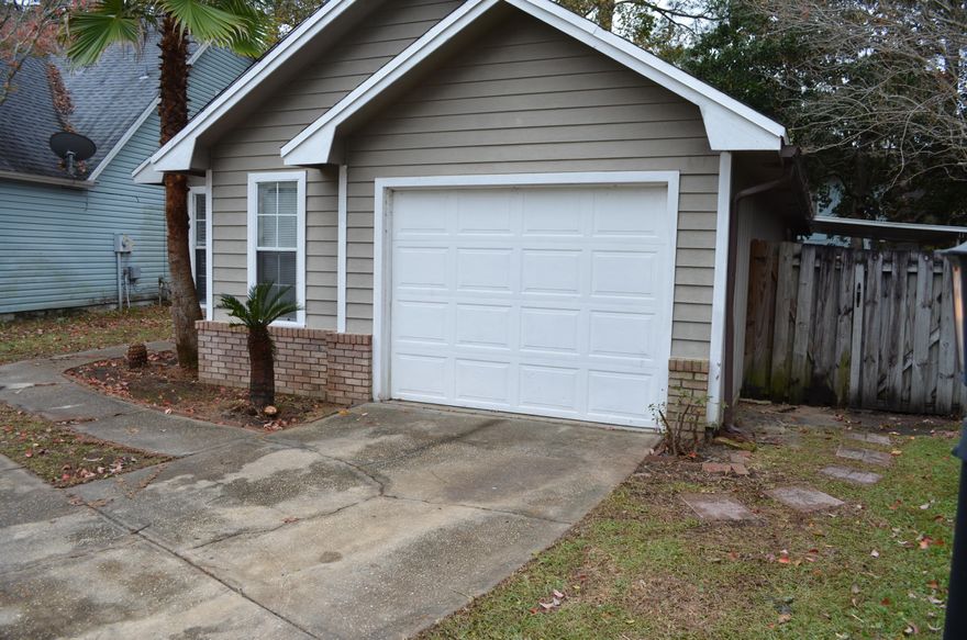 Working on minor things to get home ready for showings.  Home is tenant occupied in a lease until 30 Jun 2021.