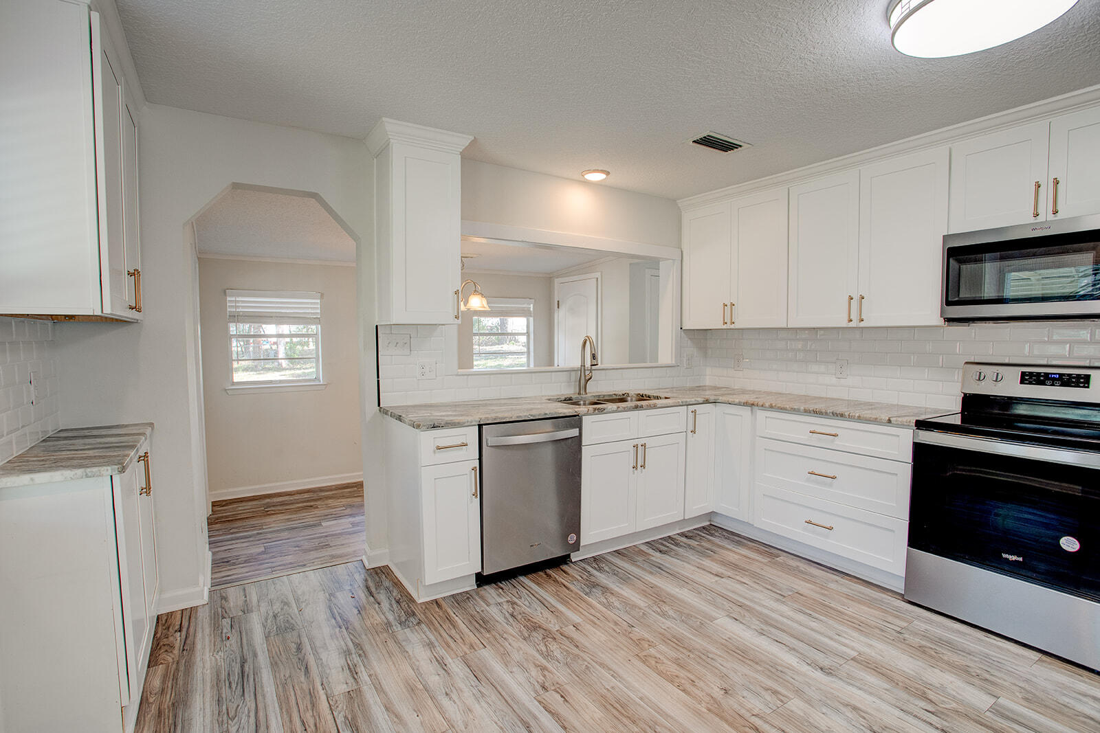 VALPARAISO - Residential