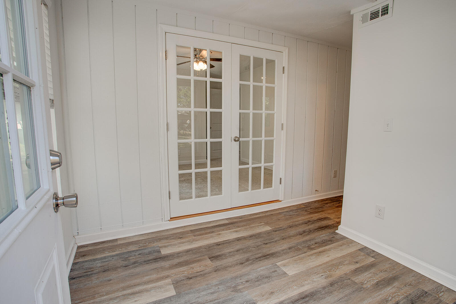 VALPARAISO - Residential