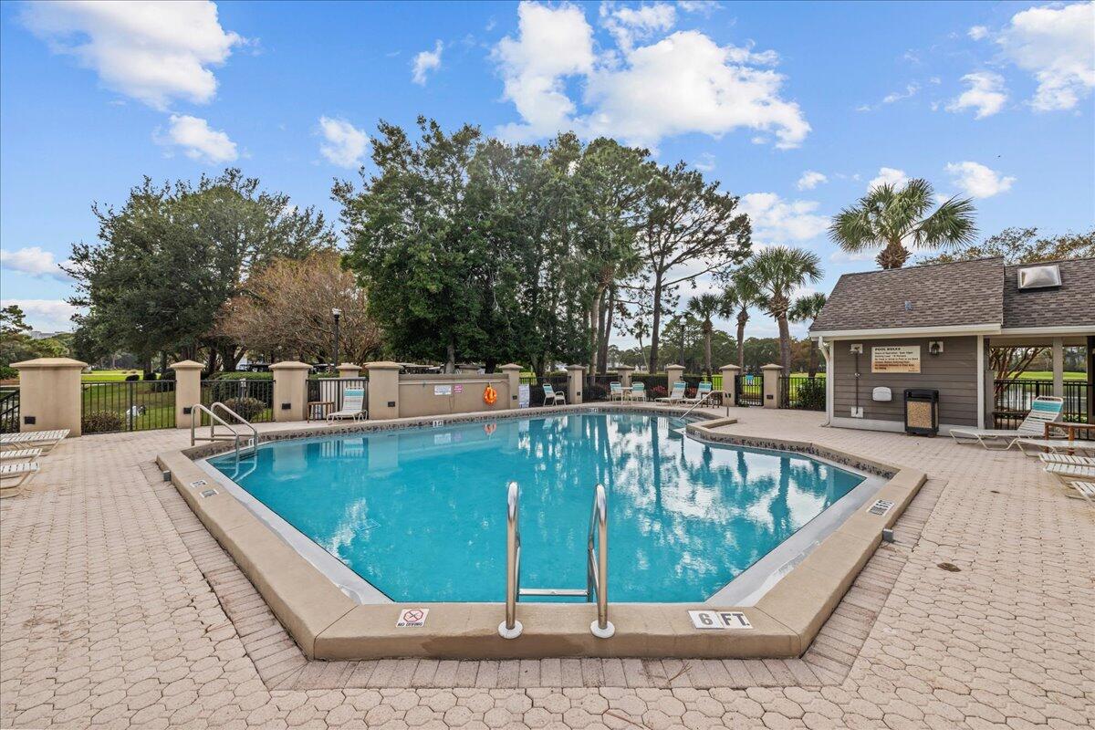HARBOUR POINTE - Residential Lease