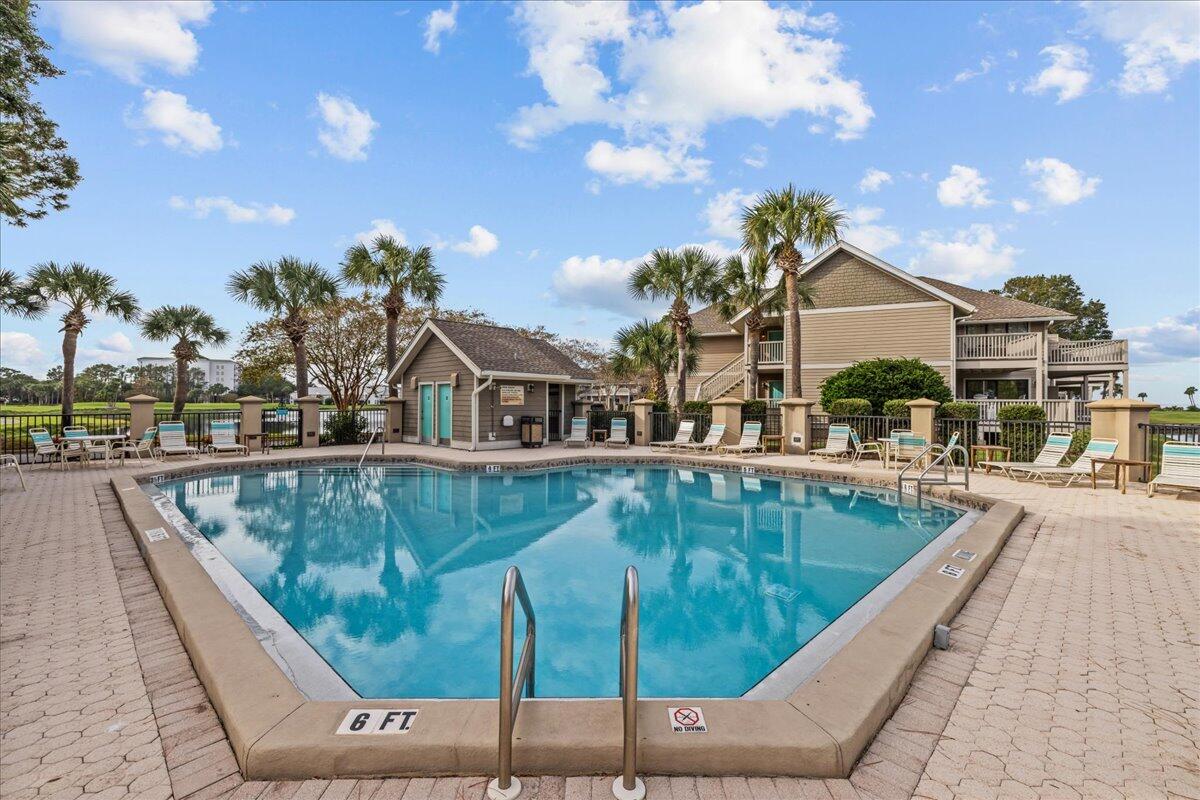 HARBOUR POINTE - Residential Lease