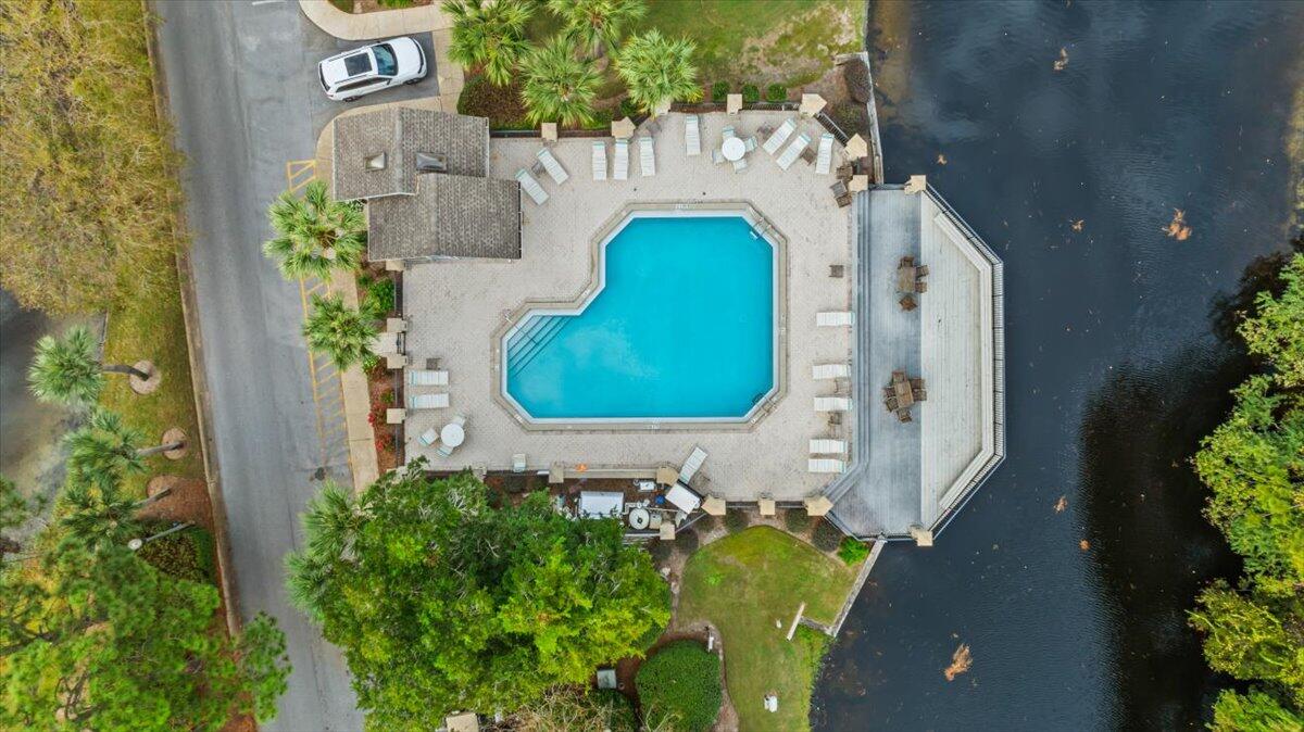 HARBOUR POINTE - Residential Lease