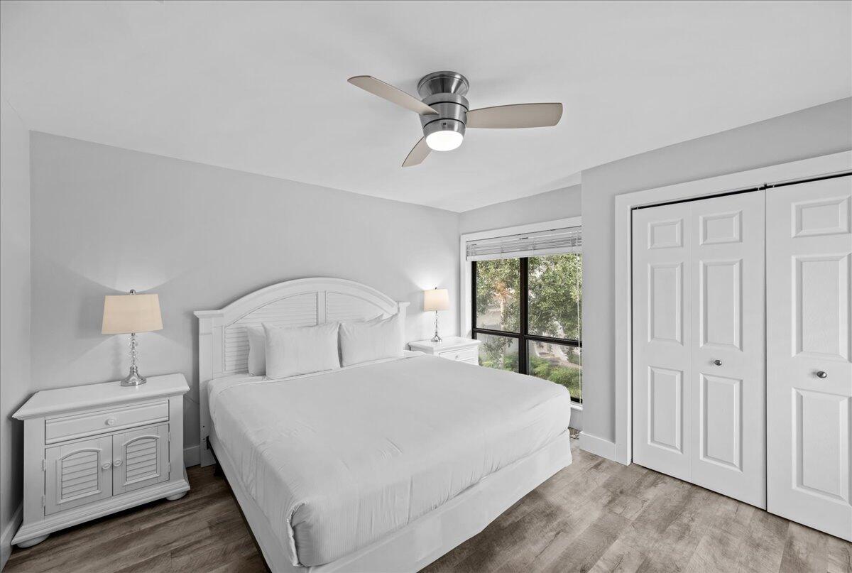 HARBOUR POINTE - Residential Lease