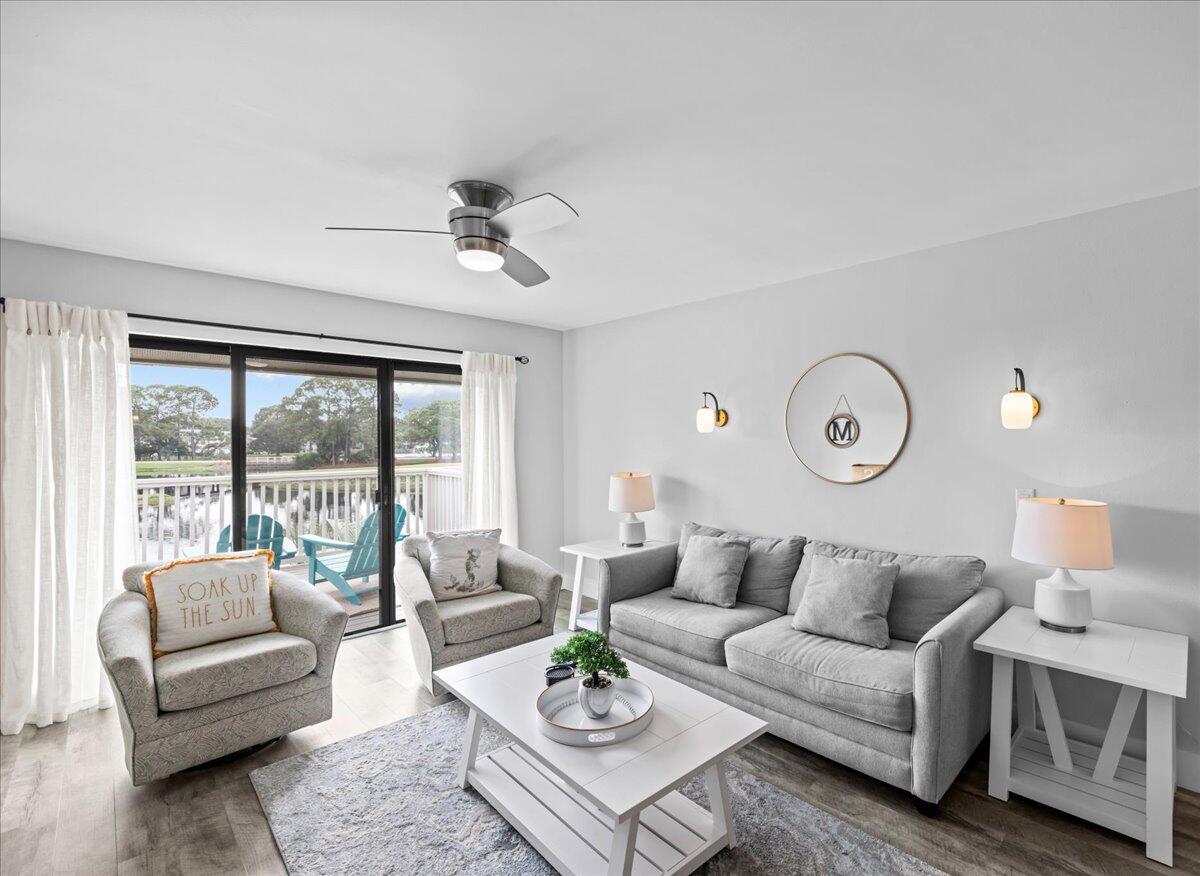 HARBOUR POINTE - Residential Lease