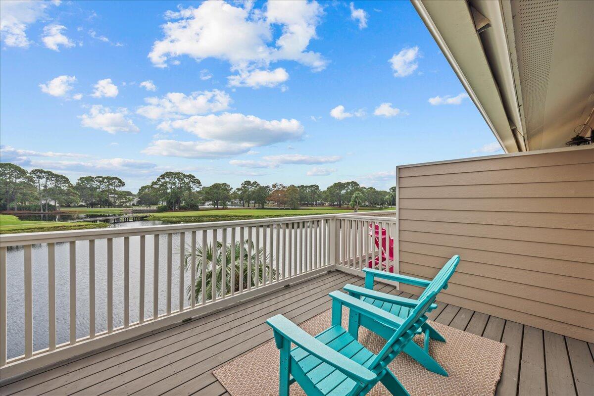 HARBOUR POINTE - Residential Lease
