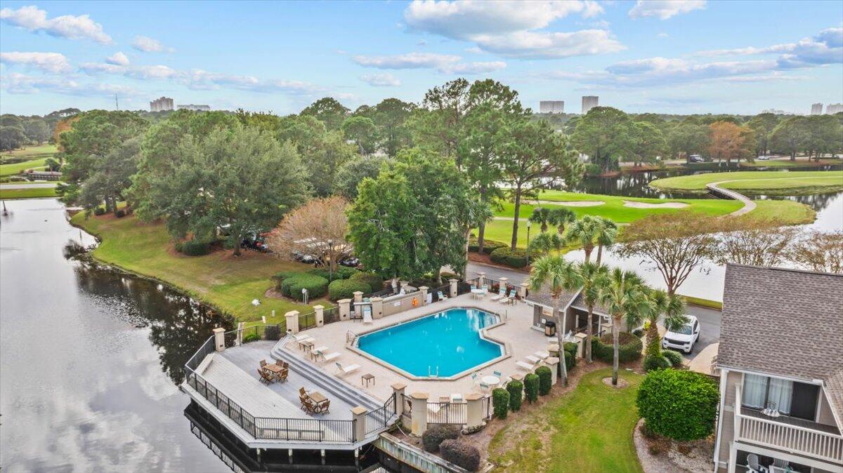 HARBOUR POINTE - Residential Lease