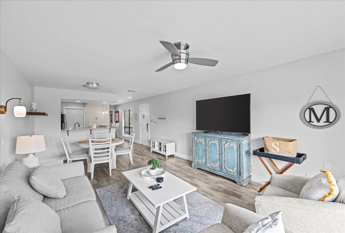 HARBOUR POINTE - Residential Lease