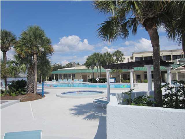 BAYSIDE CONDO SANDESTIN - Residential