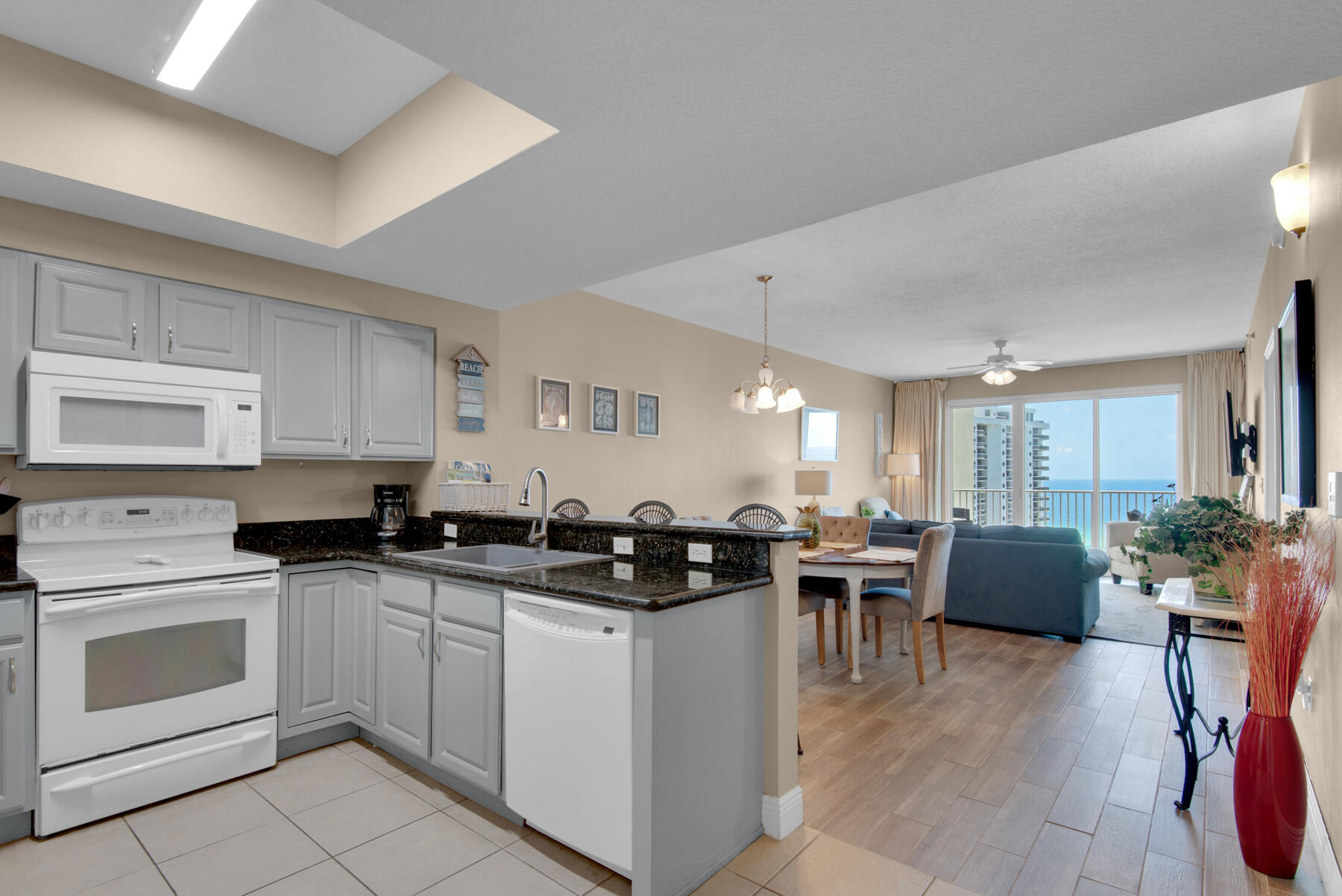 ARIEL DUNES - Residential