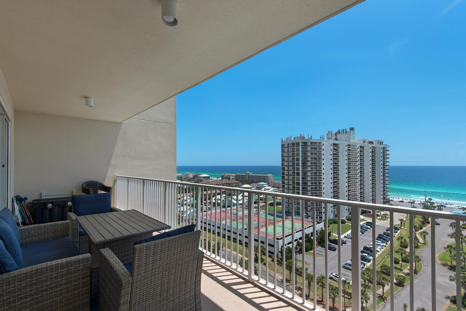 ARIEL DUNES - Residential