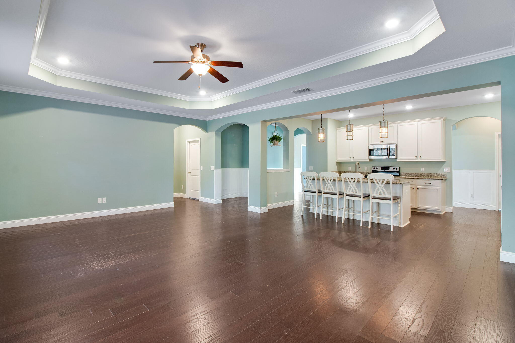 HOLLEY BY THE SEA - Residential