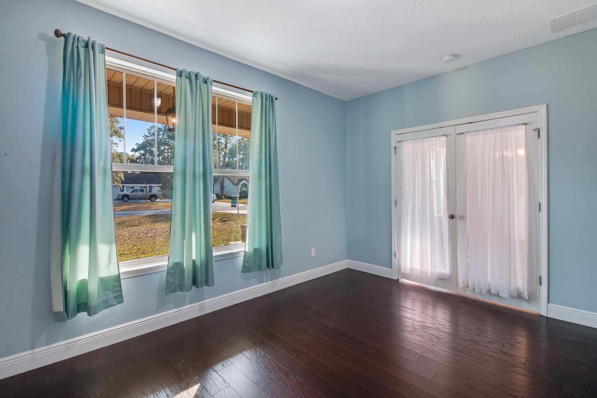 HOLLEY BY THE SEA - Residential