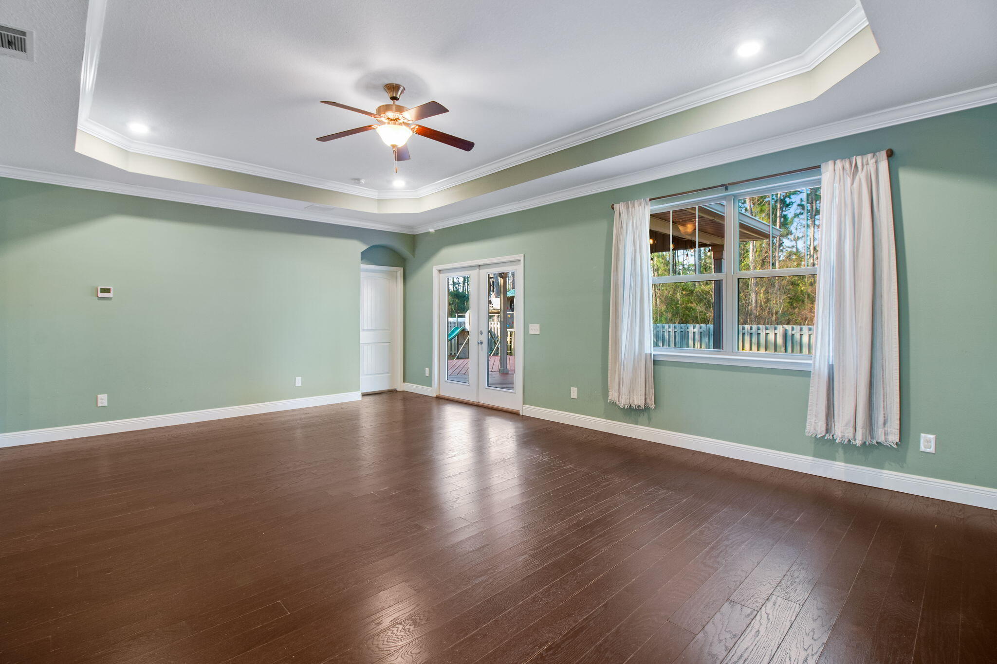 HOLLEY BY THE SEA - Residential