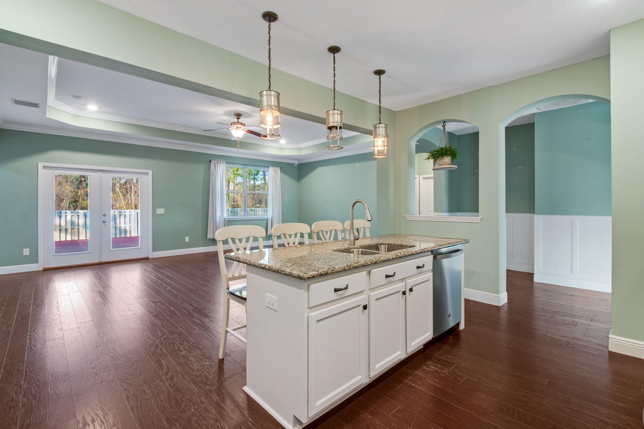 HOLLEY BY THE SEA - Residential