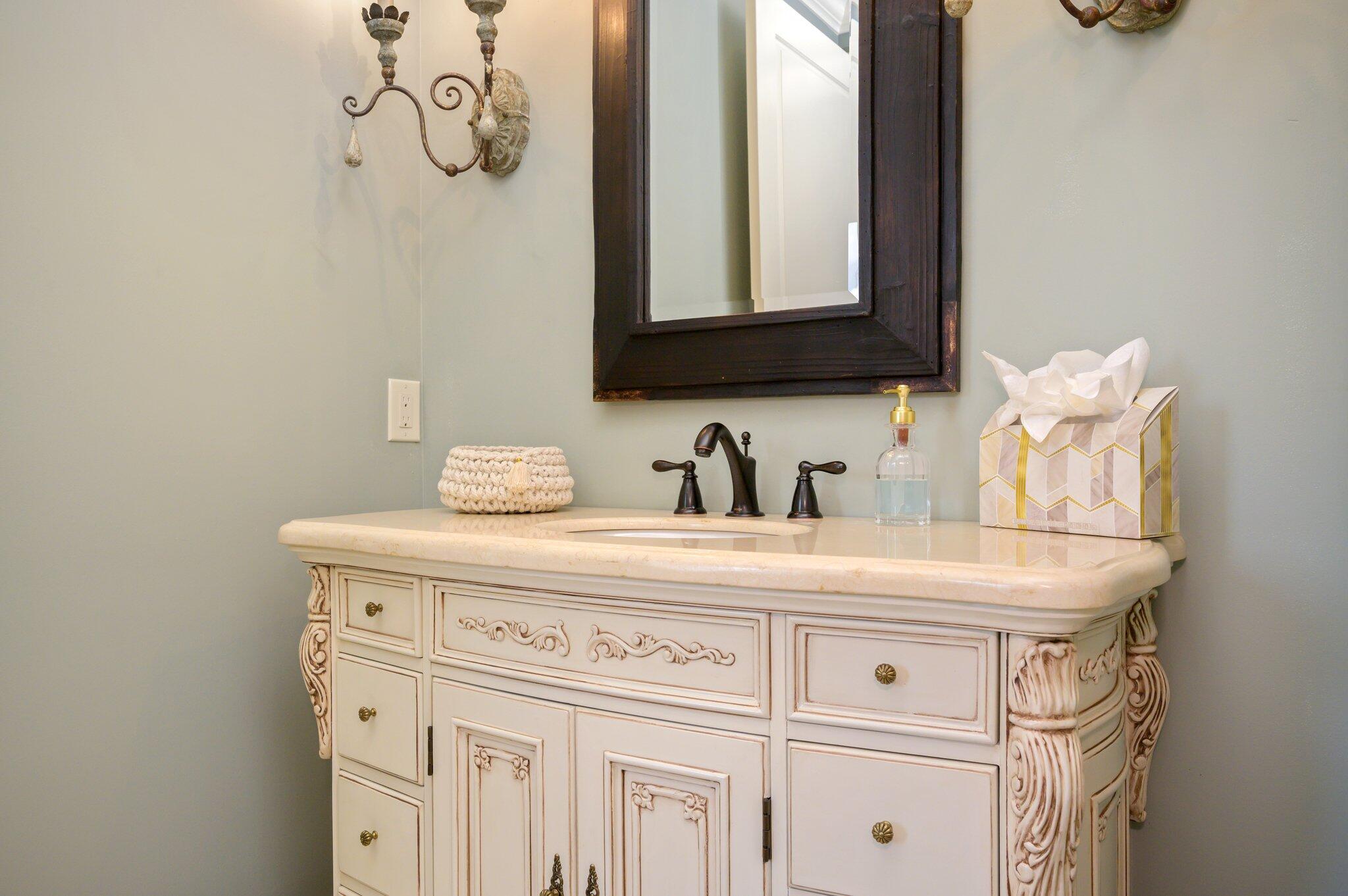 STABLES AT SANDY PINE - Farm